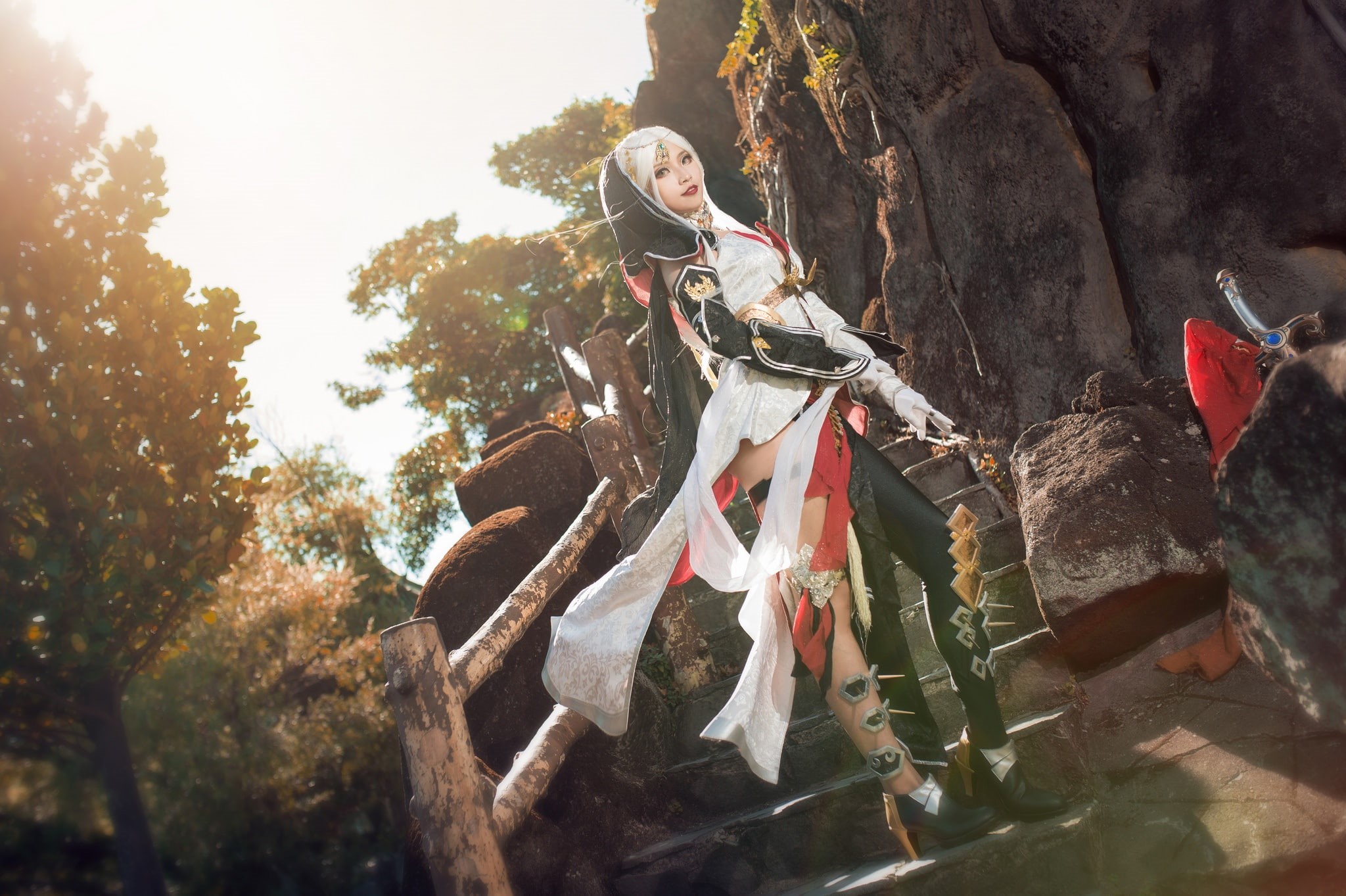 light, pose, style, image, white hair, 1080P, feet, ladder, stage, stones, shoes, weapons, elf, rocks, beauty, girl, the girl-soldier, warrior, look, Asian, HD Wallpaper