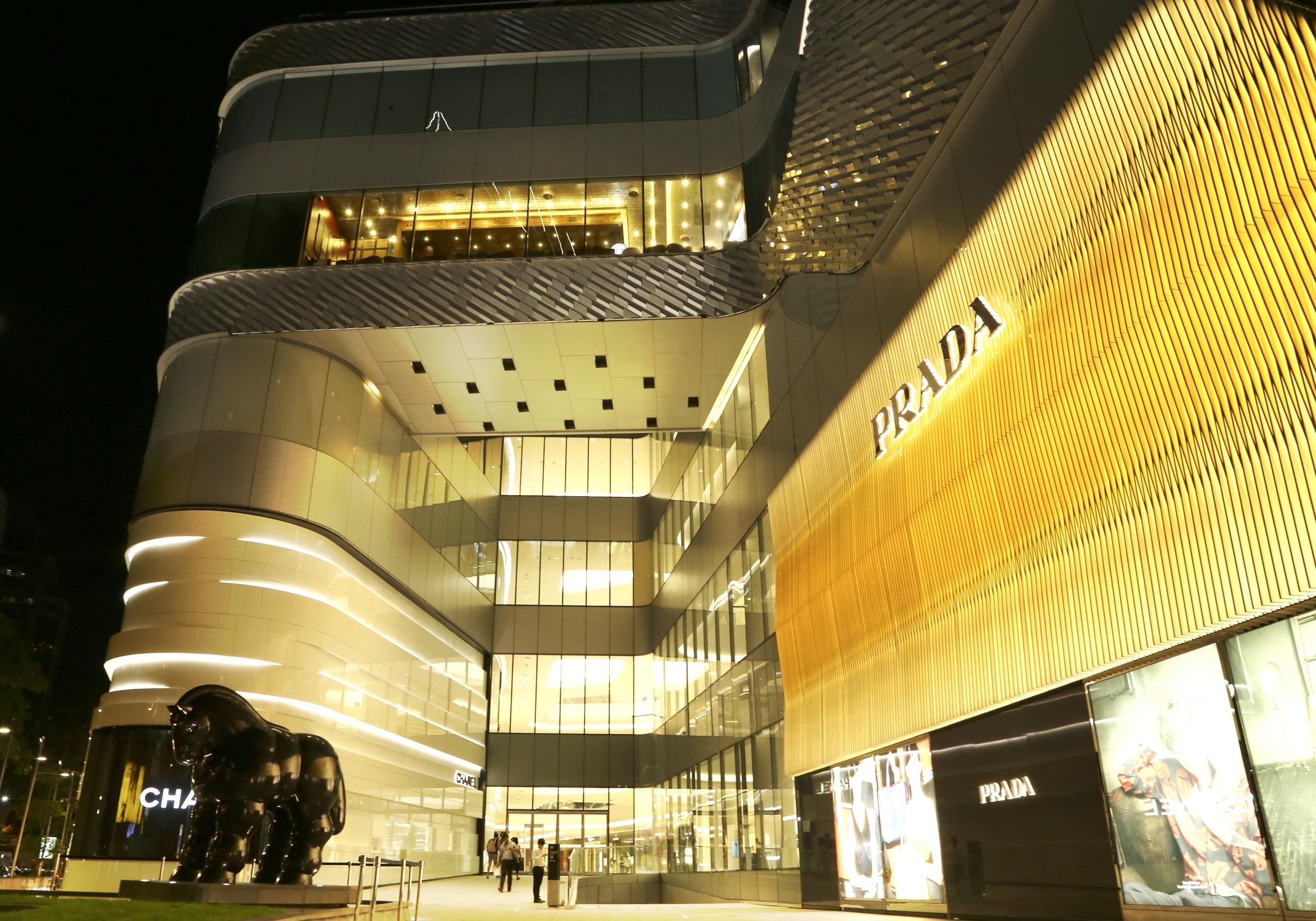 real people, urban Scene, prada, illuminated, built Structure, signage, group of people, central embassy, men, department store, transportation, night, HD Wallpaper