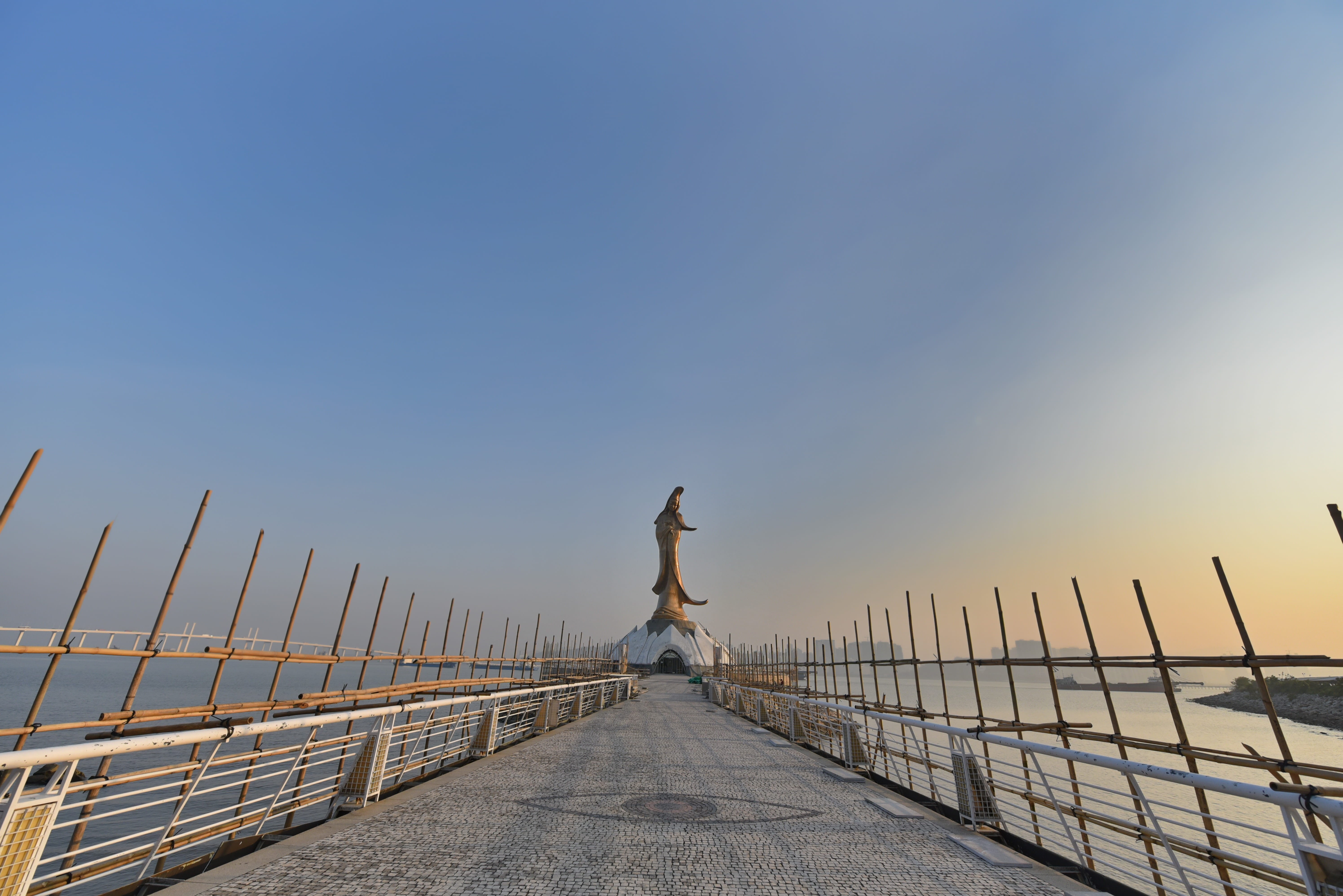 attraction, nature, built structure, diminishing perspective, direction, 5K, guanyin, clear sky, copy space, hongkong, railing, d750, sculpture, sunset, HD Wallpaper
