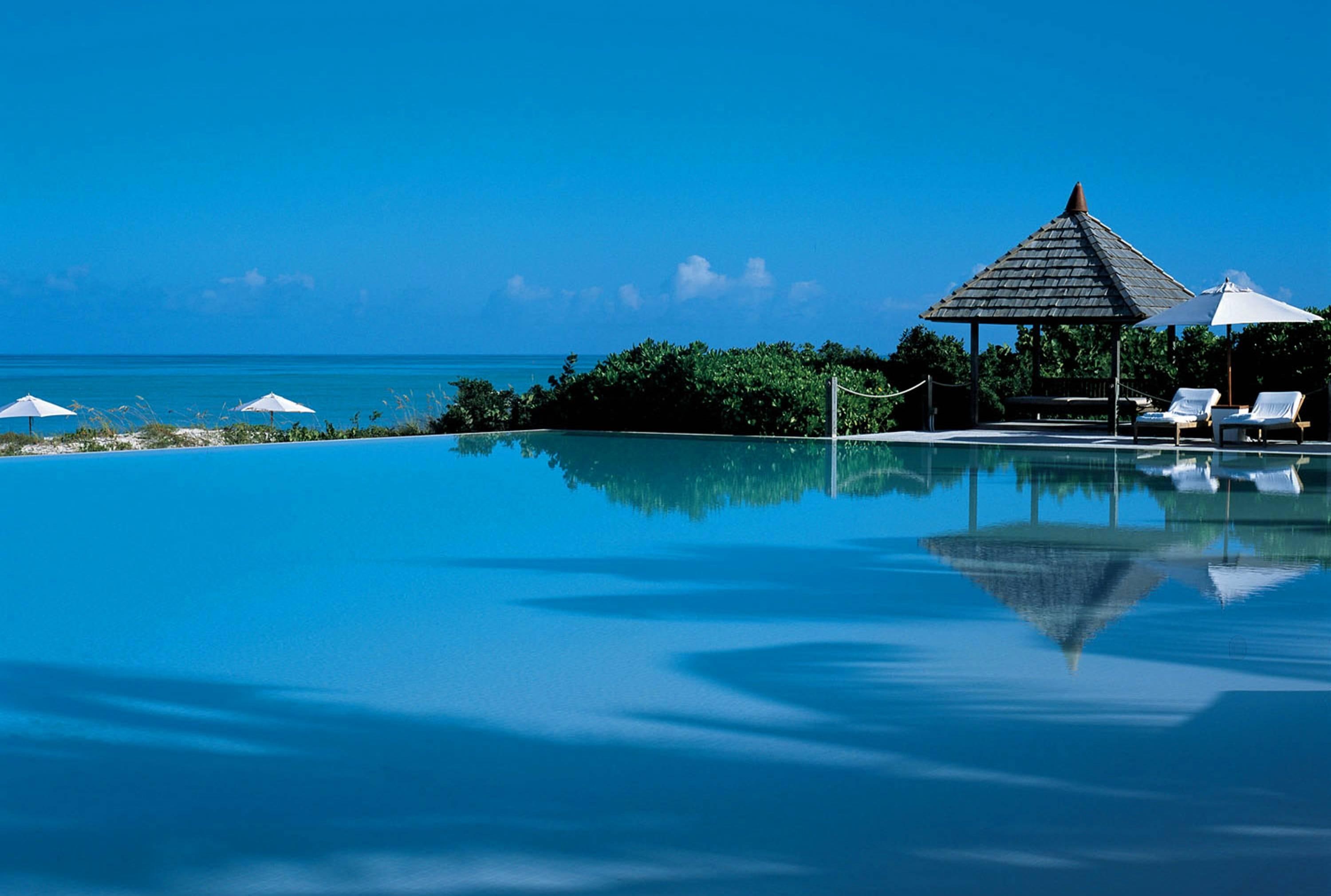 islands, ocean, exotic, luxury, 2K, tropical, pool, blues, turquoise, beach, blue, paradise, lagoon, view, aqua, sky, HD Wallpaper