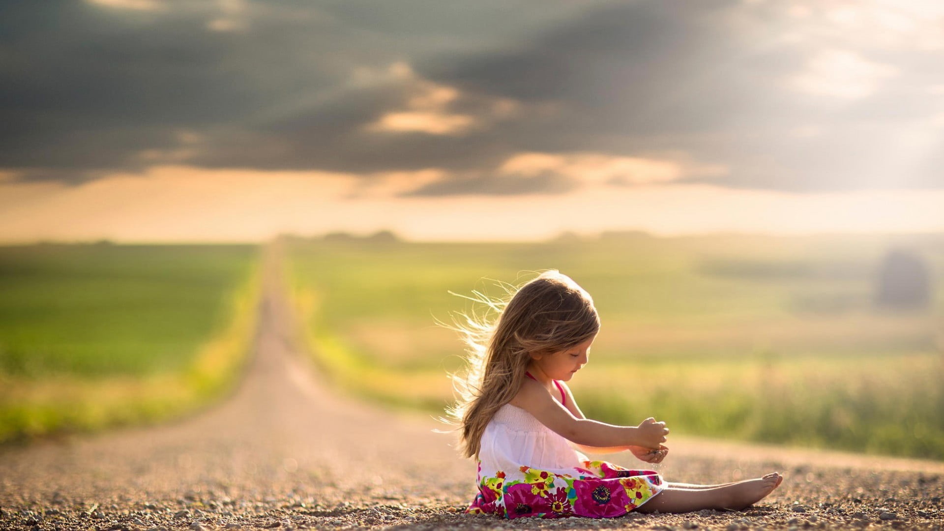 children, 1080P, one person, women, child, outdoors, land, hairstyle, plant, girls, offspring, innocence, females, road, natural light, sky, freedom, childhood, HD Wallpaper