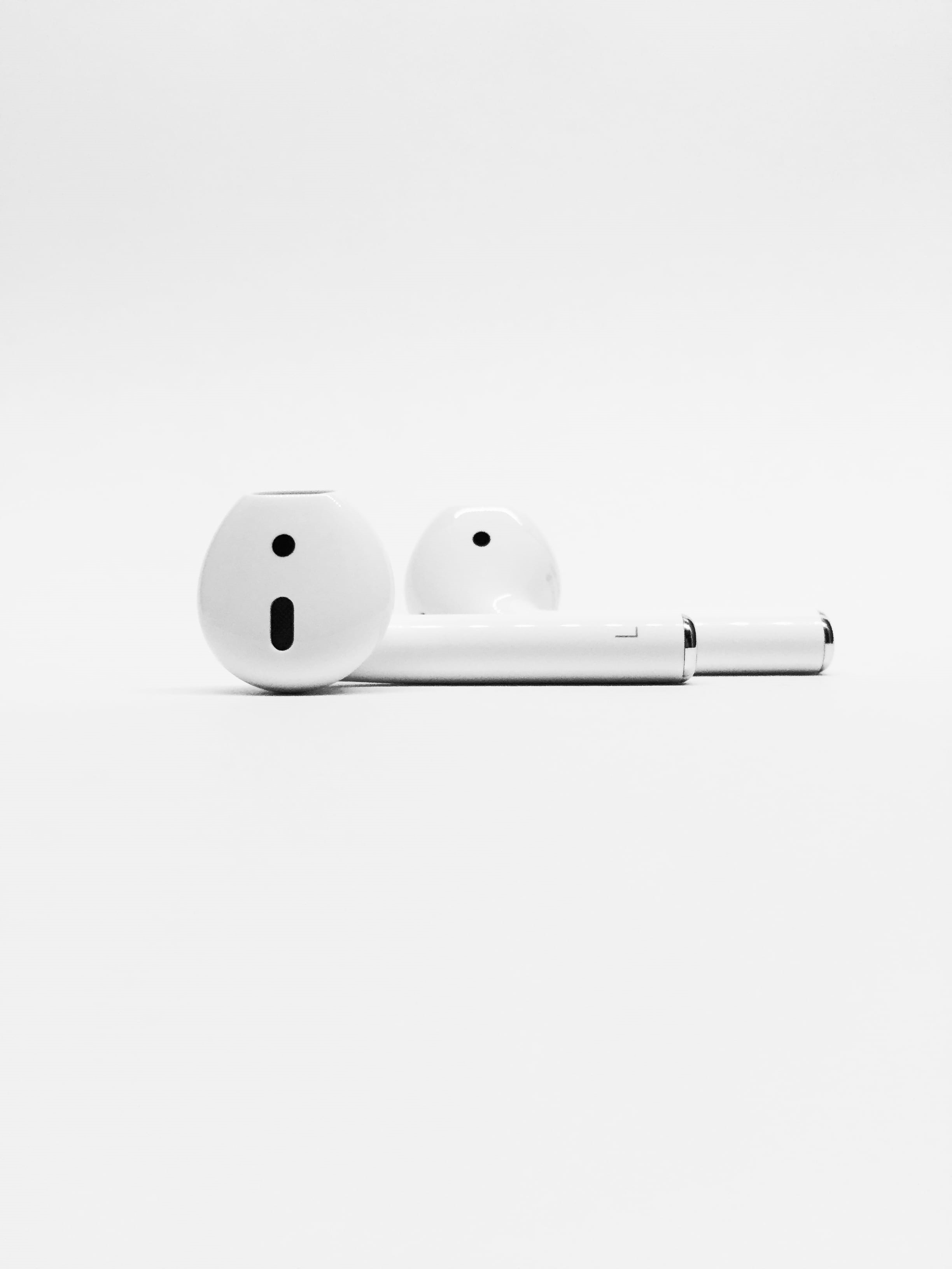black and white, anthropomorphic, copy space, simplicity, earphones, airpod, opportunity, technology, minimal, bluetooth, airpods, 2K, close-up, white background, Phone HD Wallpaper