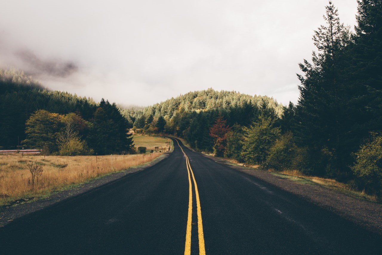 outdoors, tranquility, the way forward, marking, double yellow line, tranquil scene, direction, no people, non-urban scene, tree, beauty in nature, sky, HD Wallpaper