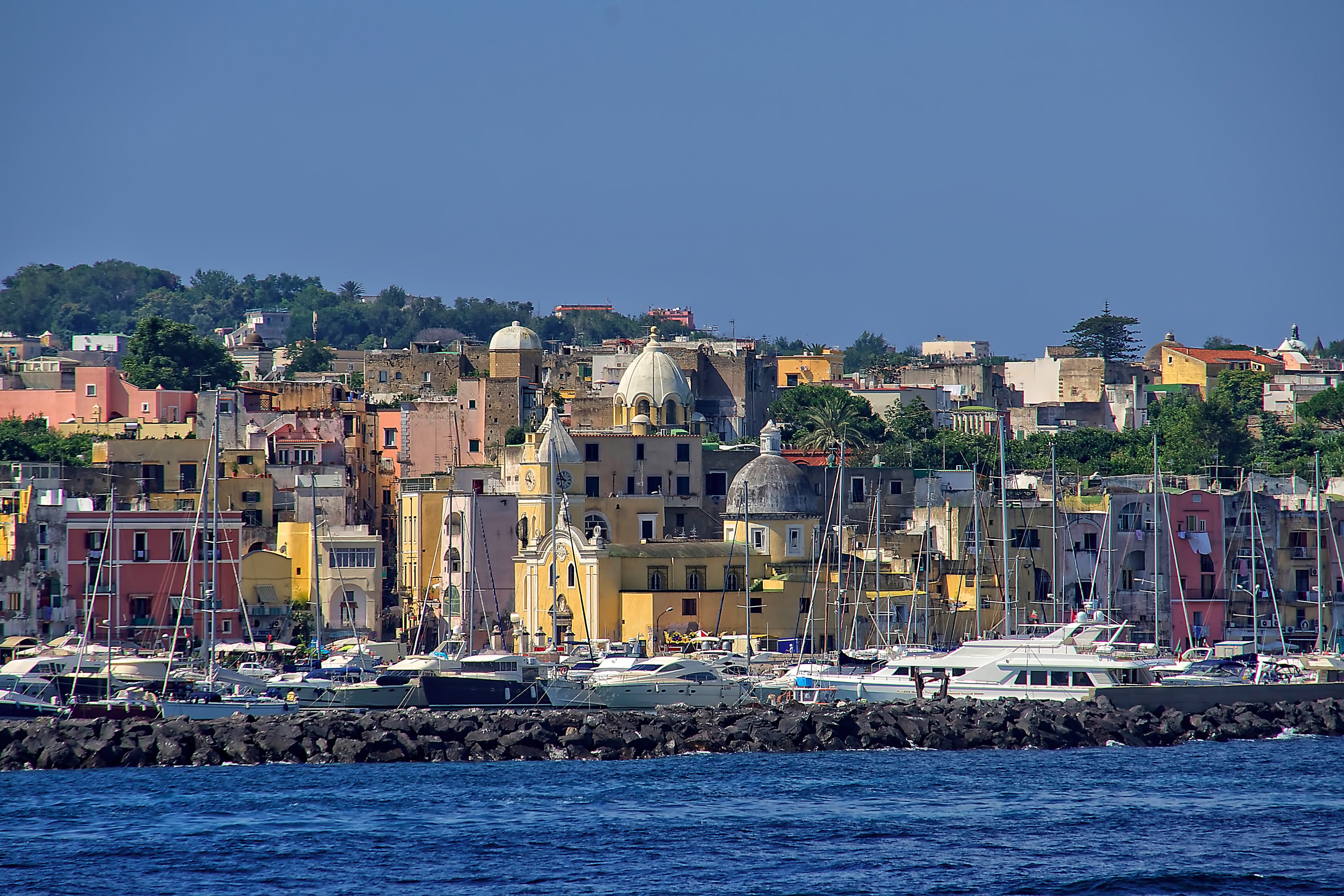travel, coast, sea, built structure, nature, chirch, dome, tower, house, residential district, clear sky, sailboat, italy, tyrrhenian sea, travel destinations, HD Wallpaper
