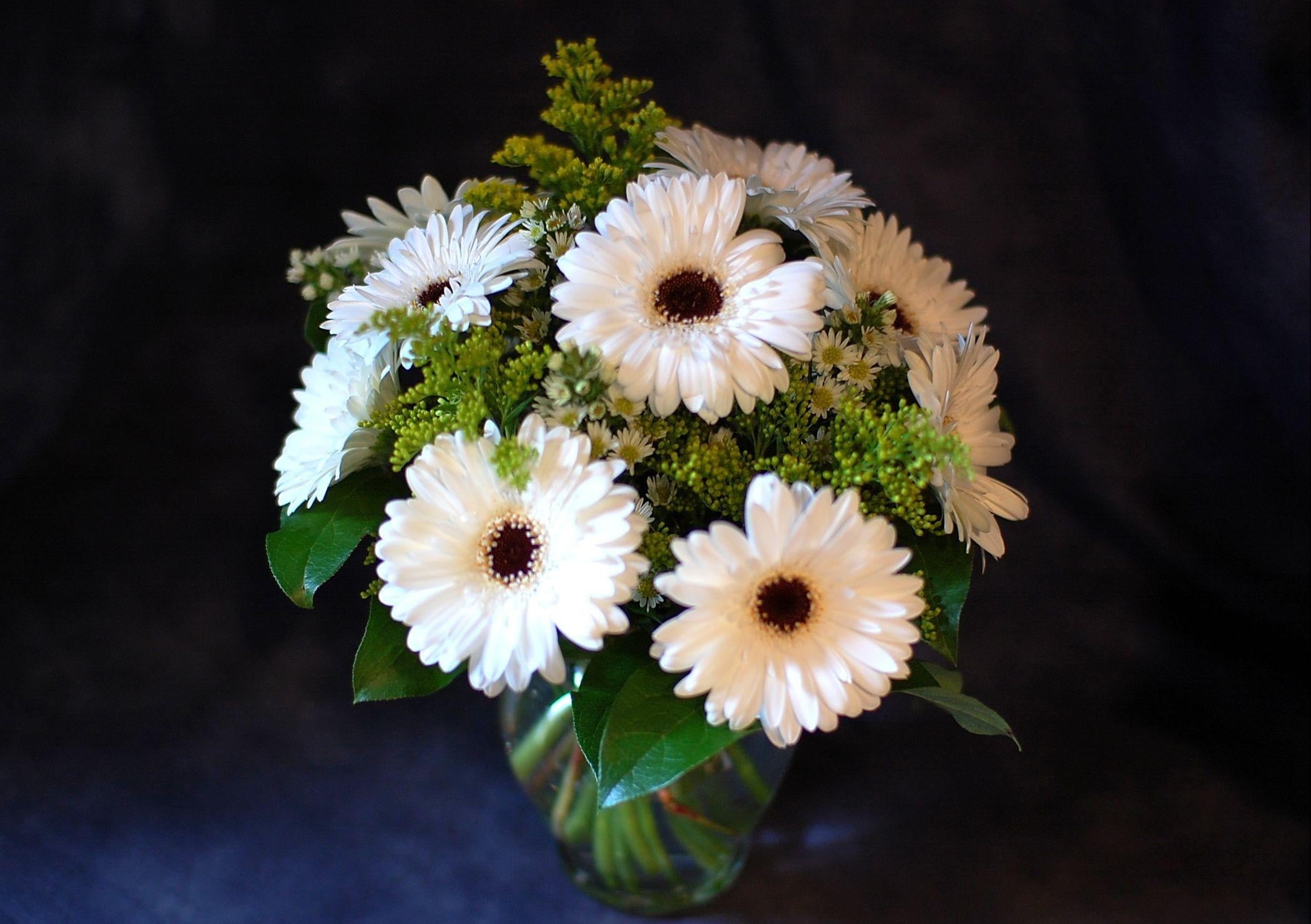 flower, decoration, high angle view, gift, no People, bouquet, leaf, flower Head, celebration, gerbera Daisy, romance, greens, wedding, fragility, single Object, HD Wallpaper