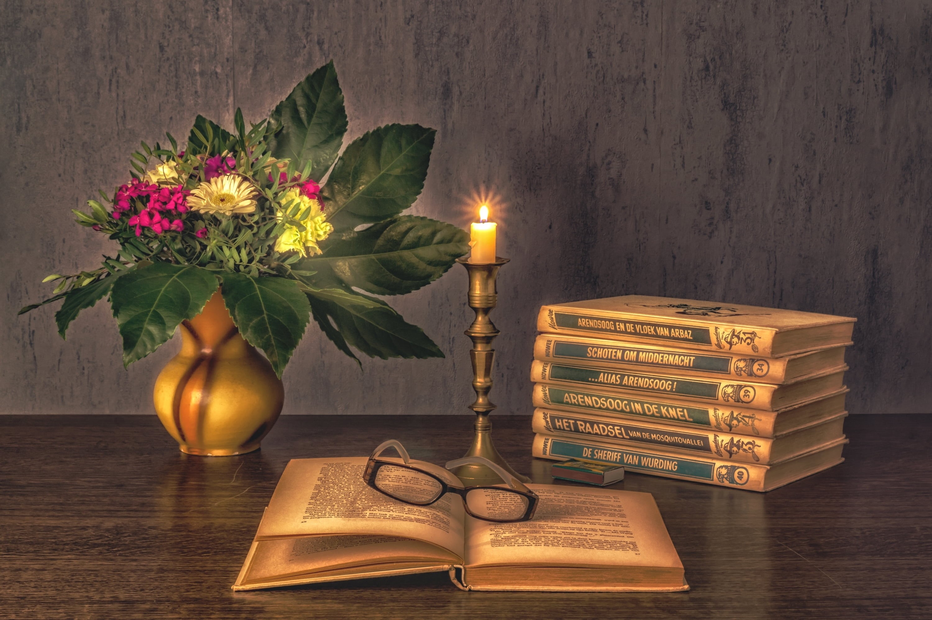 burning, lighting equipment, wood - material, daisy, electric lamp, candle, illuminated, centerpiece, books, no people, publication, glowing, indoors, fire, HD Wallpaper