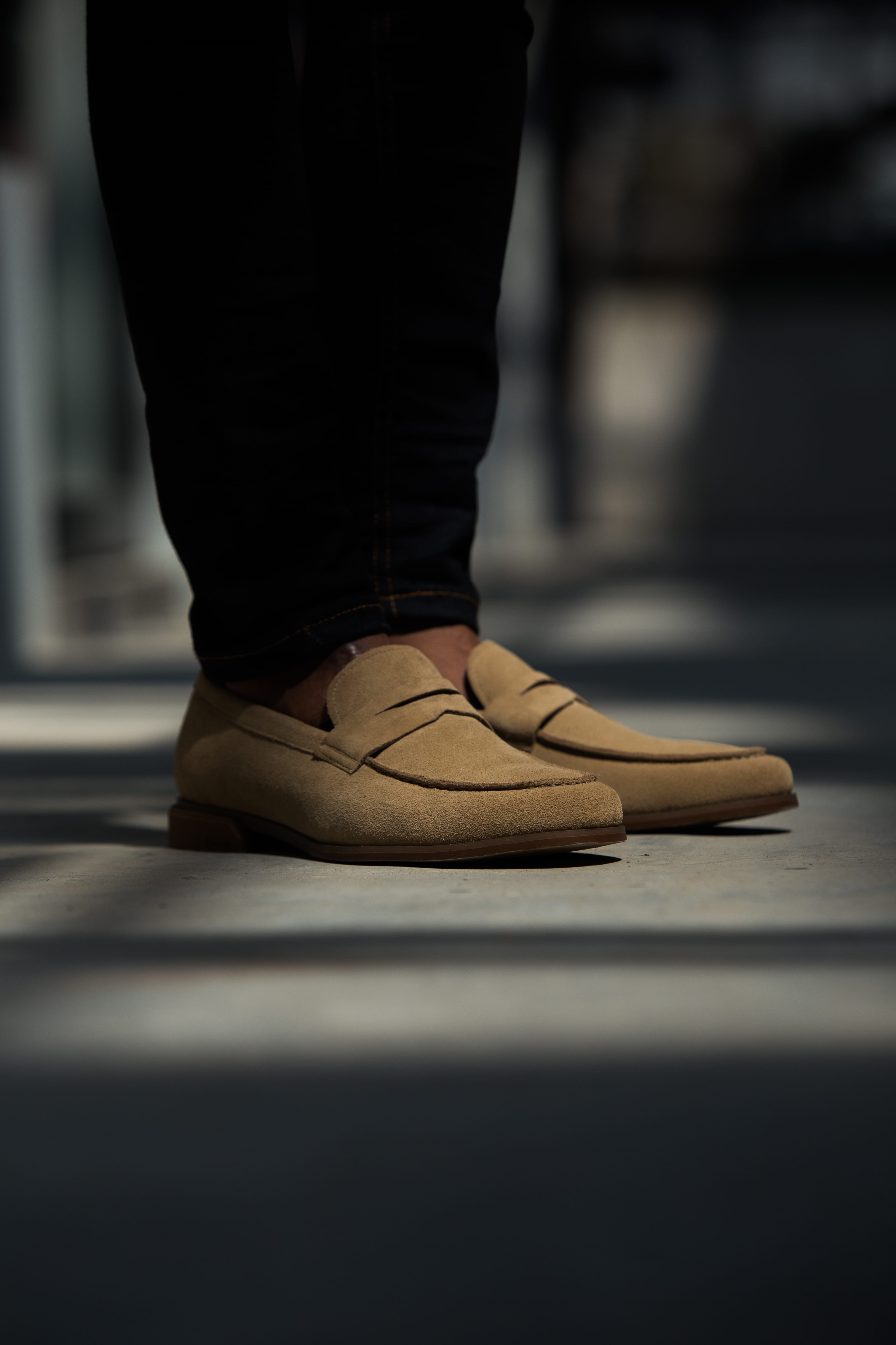 men fashion, apparel, running shoe, brown, real people, shoe, dancing, one person, body part, human body part, floor, triangle, loafers, human limb, shoes, Phone HD Wallpaper