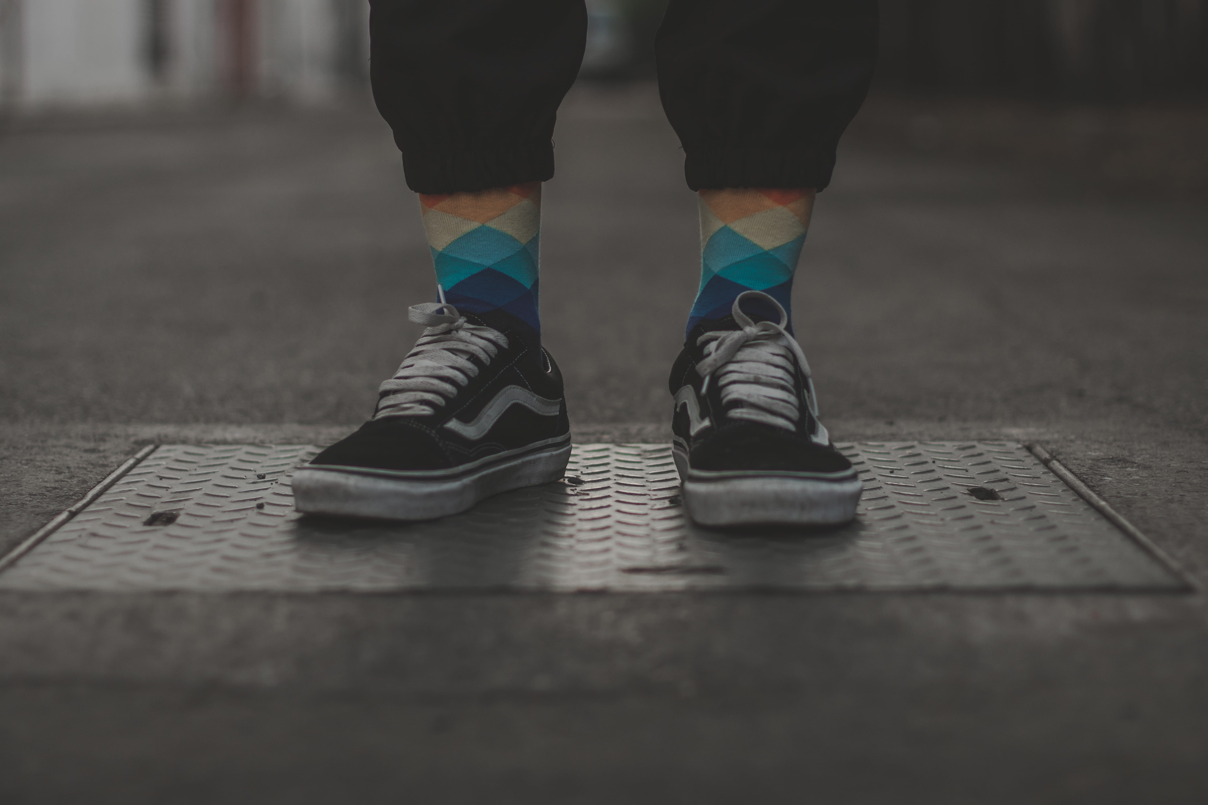 standing, footpath, running shoe, body part, low section, 4K, human leg, knee, floor, person, male, clothing, shoe, unrecognizable person, selective focus, HD Wallpaper