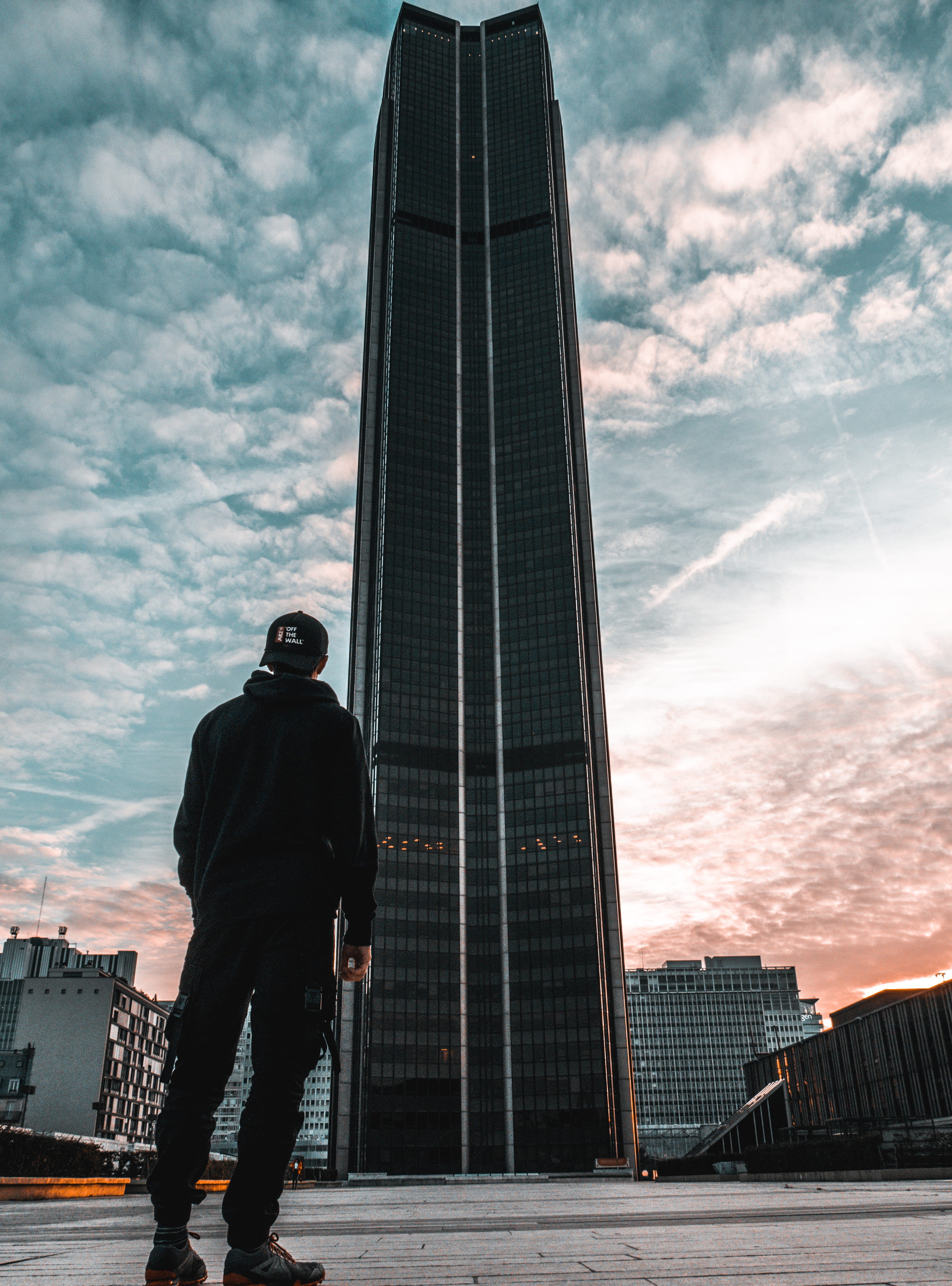 tower, office building exterior, tall - high, town, steeple, spire, shoe, office building, tour montparnasse, lifestyles, human, standing, rear view, rise, Phone HD Wallpaper