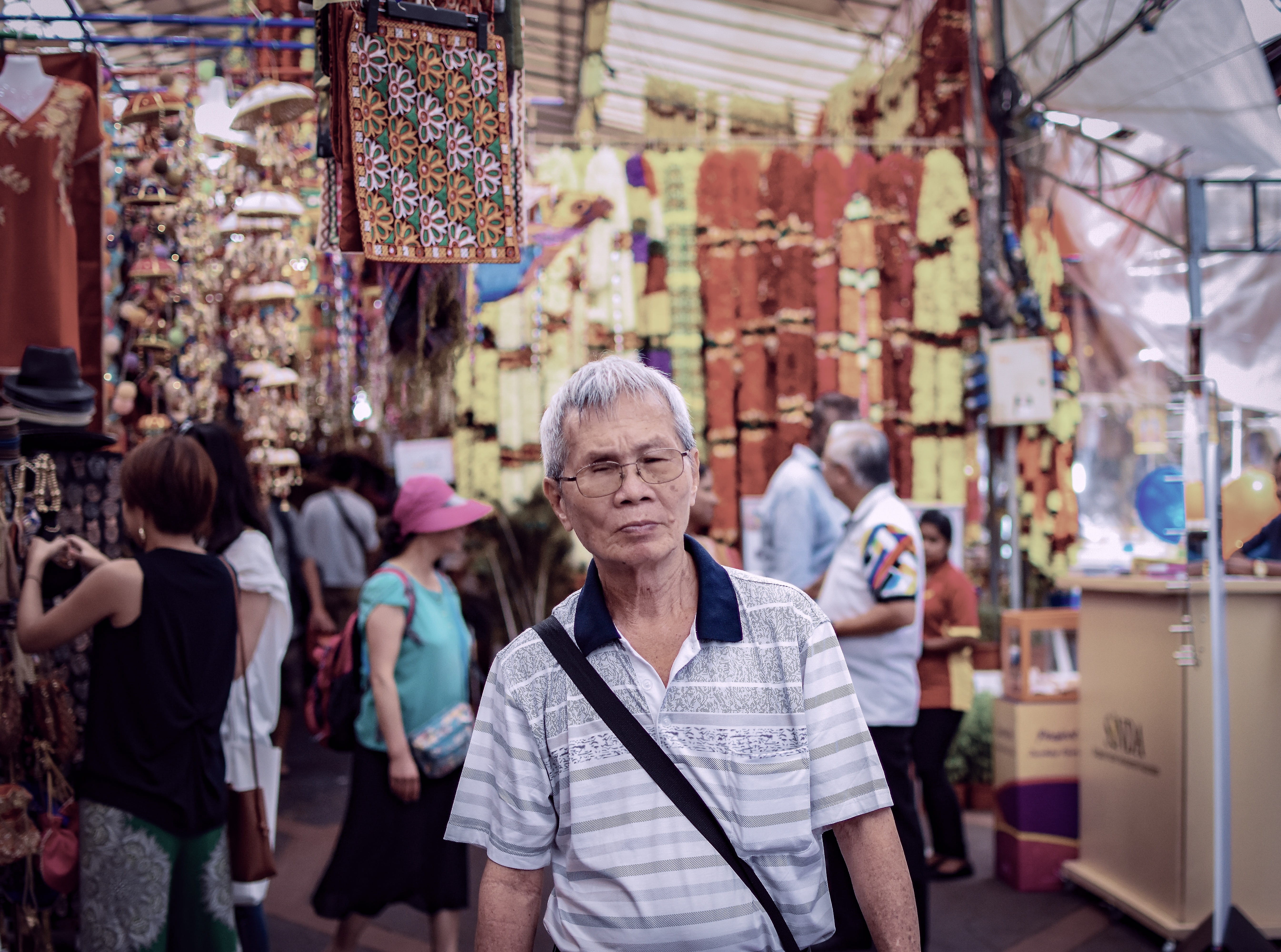 building, market, sleeve, human, pedestrian, town, shorts, person, bazaar, clothing, metropolis, senior adult, hairstyle, standing, adult, shop, people, HD Wallpaper