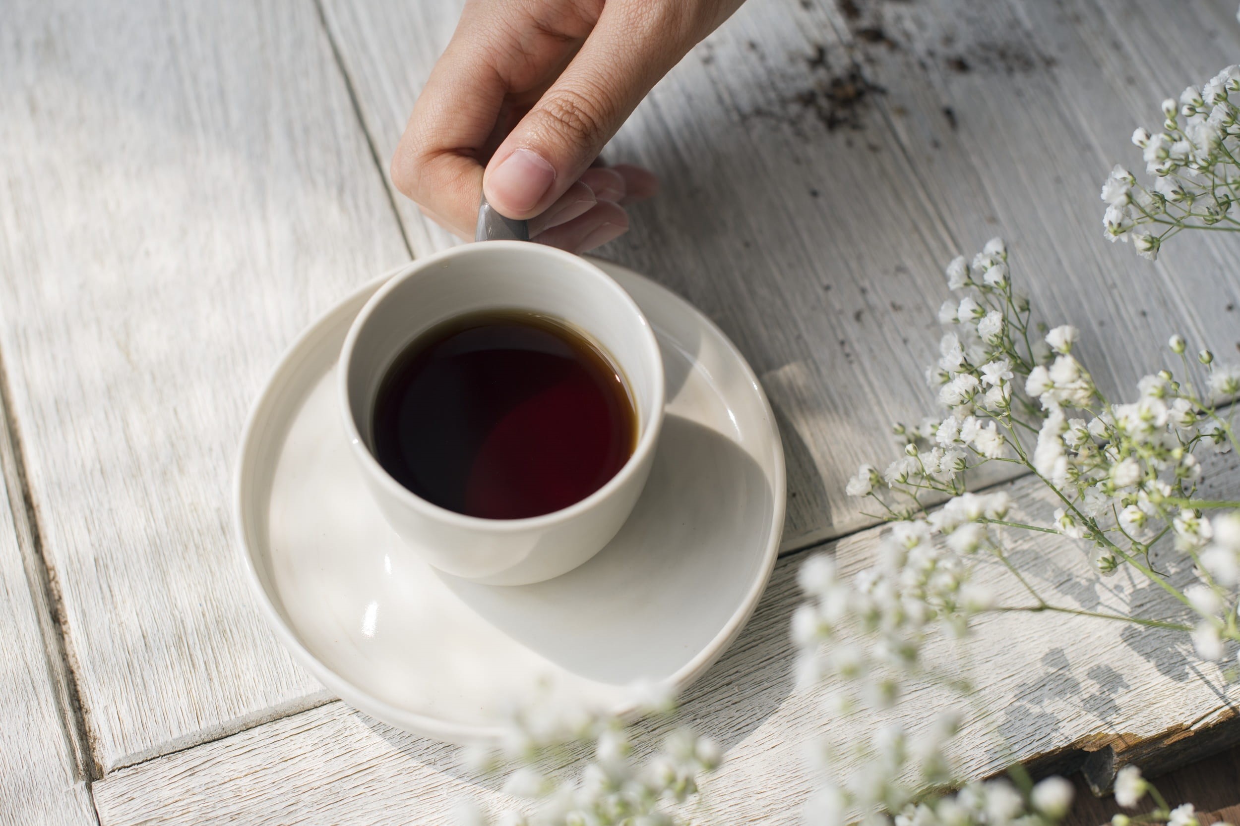 saucer, beverage, relaxation, accessory, food and drink, coffee cup, shop, morning, floral, lifestyle, decoration, liquid, brew, freshness, white, home, HD Wallpaper