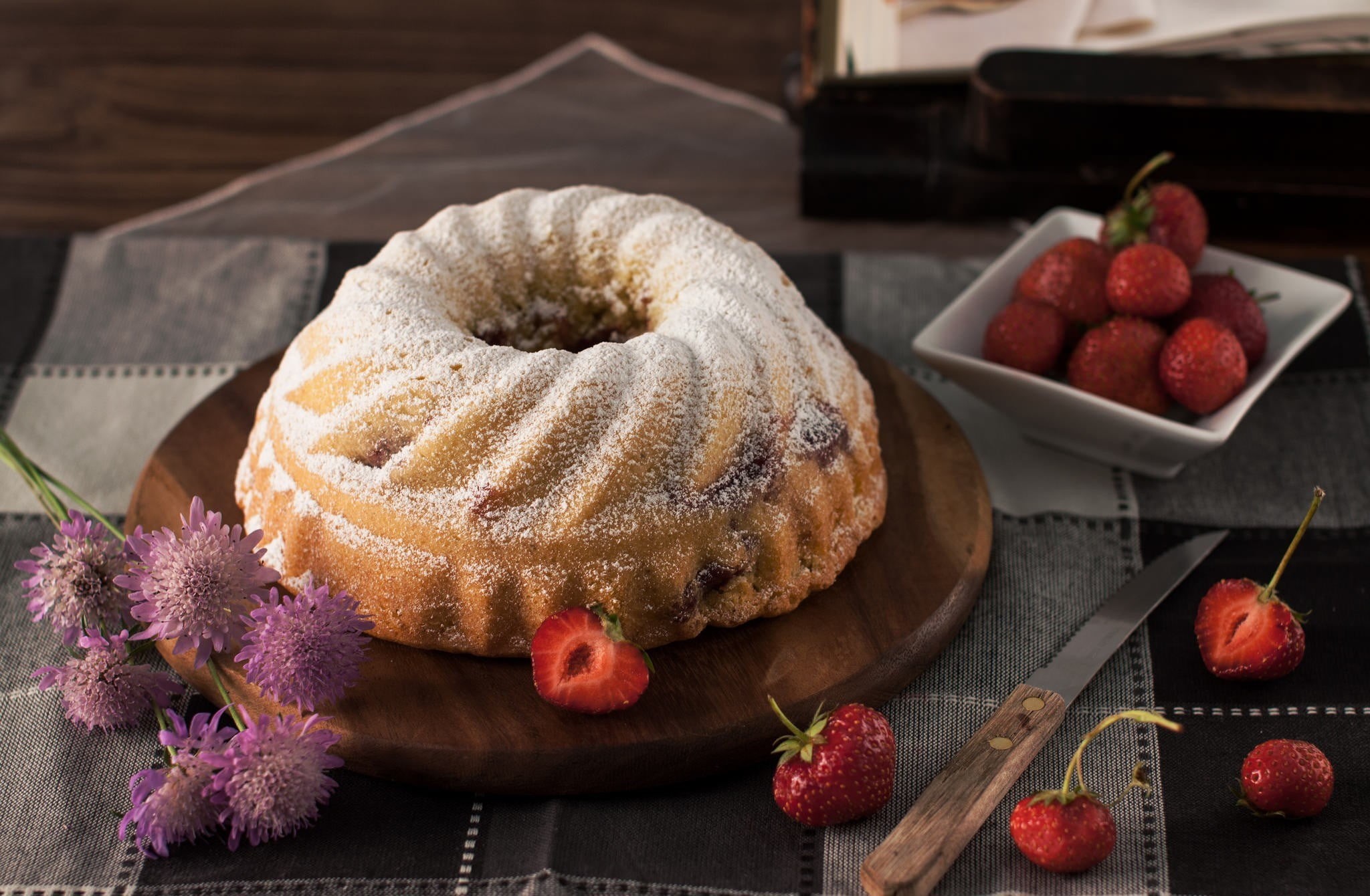 dessert, focus on foreground, food, food and drink, fruit, temptation, baked, table, healthy eating, baked pastry item, berry fruit, cake, indulgence, strawberry, HD Wallpaper