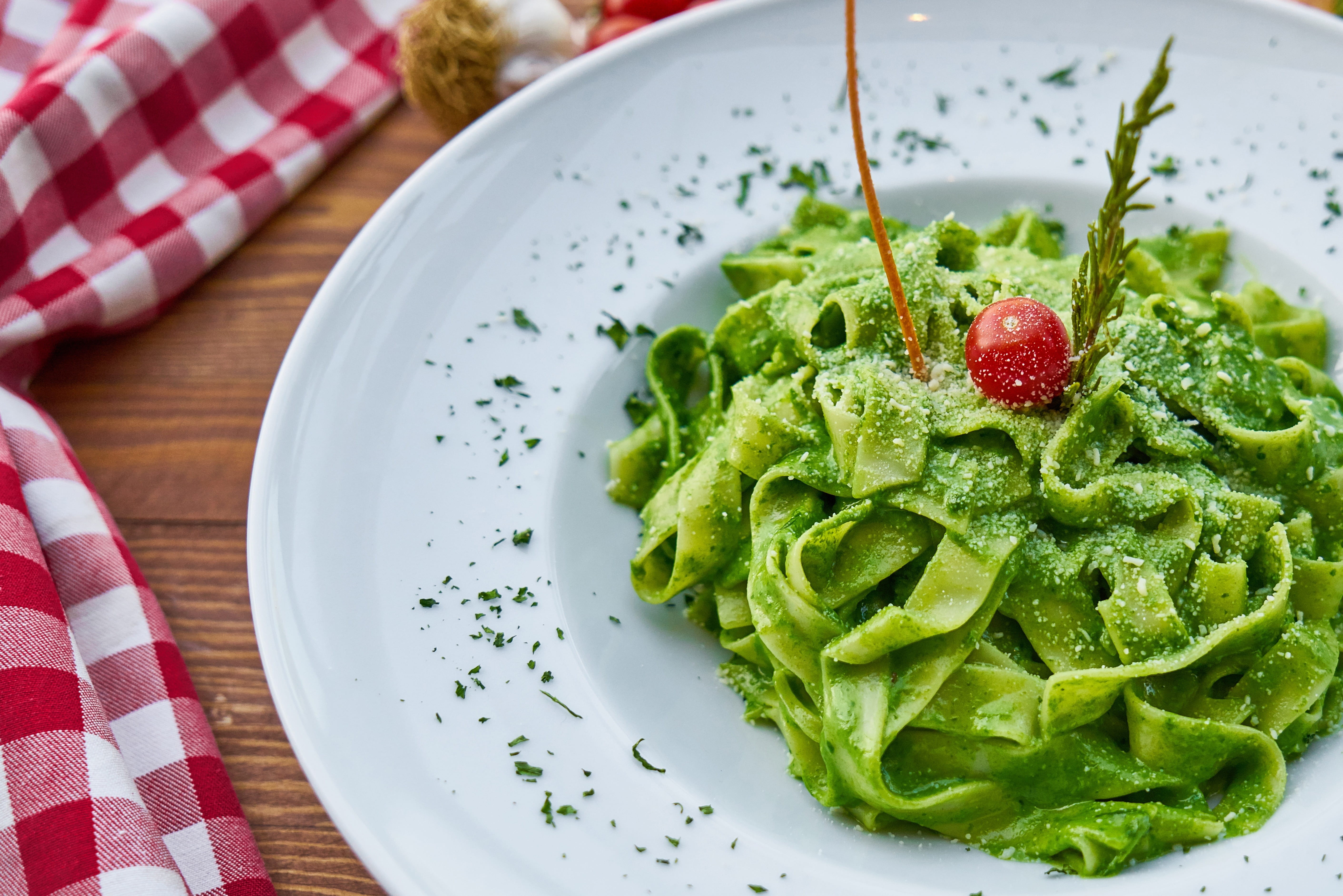 color, no people, wellbeing, diet, fresh, delicious, sauce, backgrounds, product photo, tomato, carb, healthy, tomato sauce, color image, kitchen, plate, HD Wallpaper