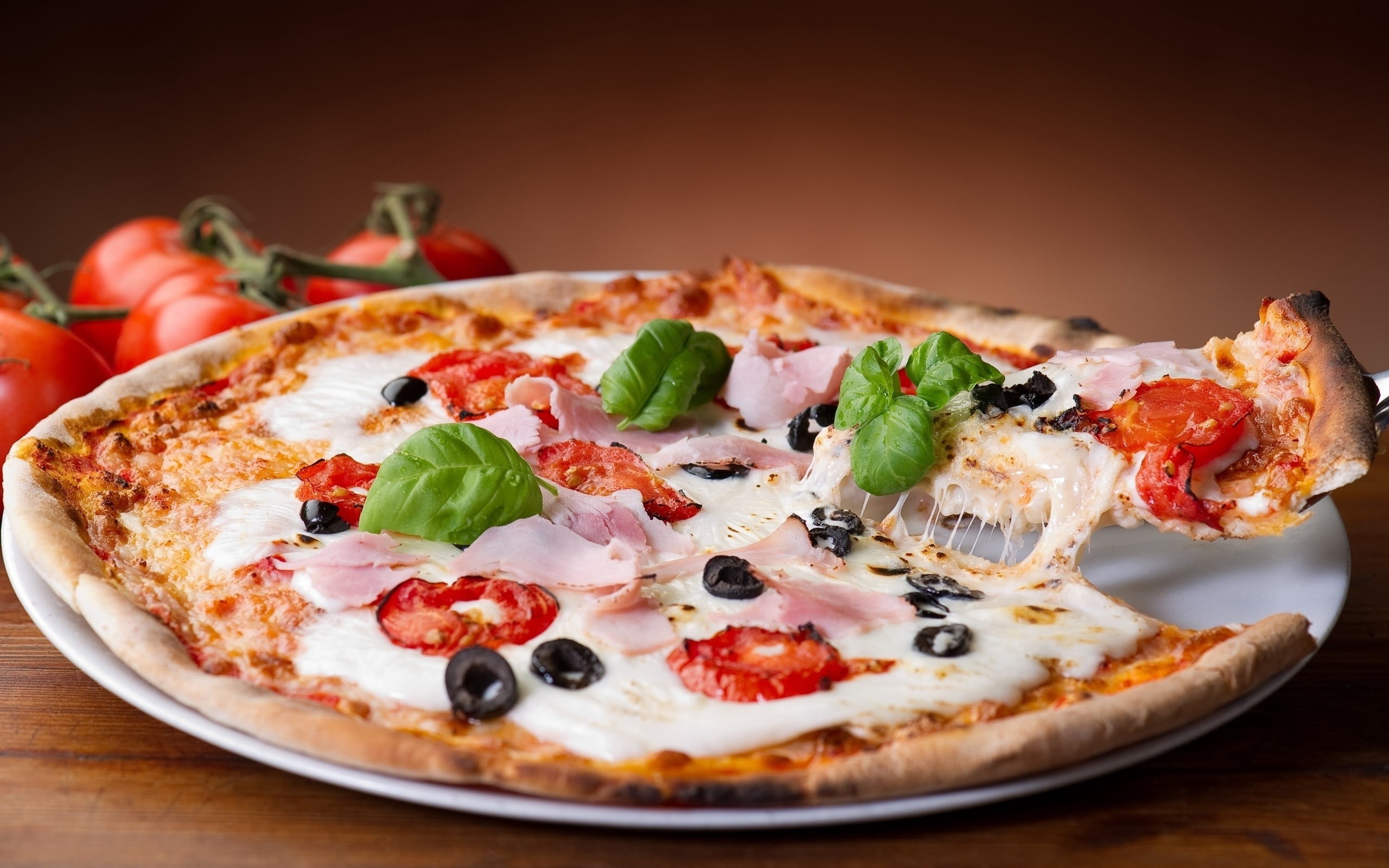 heat - Temperature, mozzarella, close-up, no People, gourmet, herb, food, ham, basil, snack, unhealthy Eating, meat, serving - Sport, tomato, fast Food, HD Wallpaper