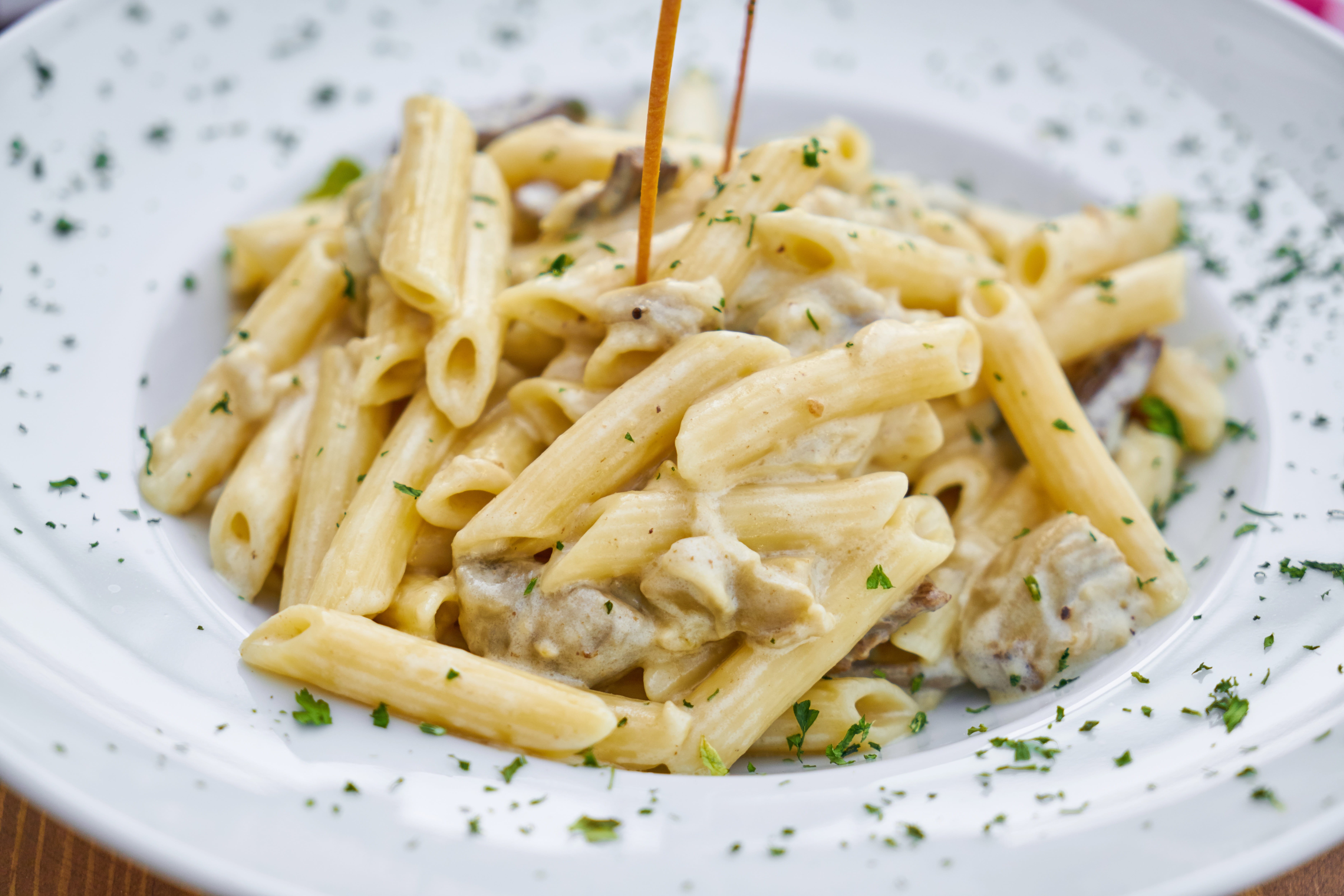 beautiful, background, food and drink, italian food, macro, ready-to-eat, cafe, hot, product photo, food, detail, pasta, mushroom, serving size, healthy eating, HD Wallpaper