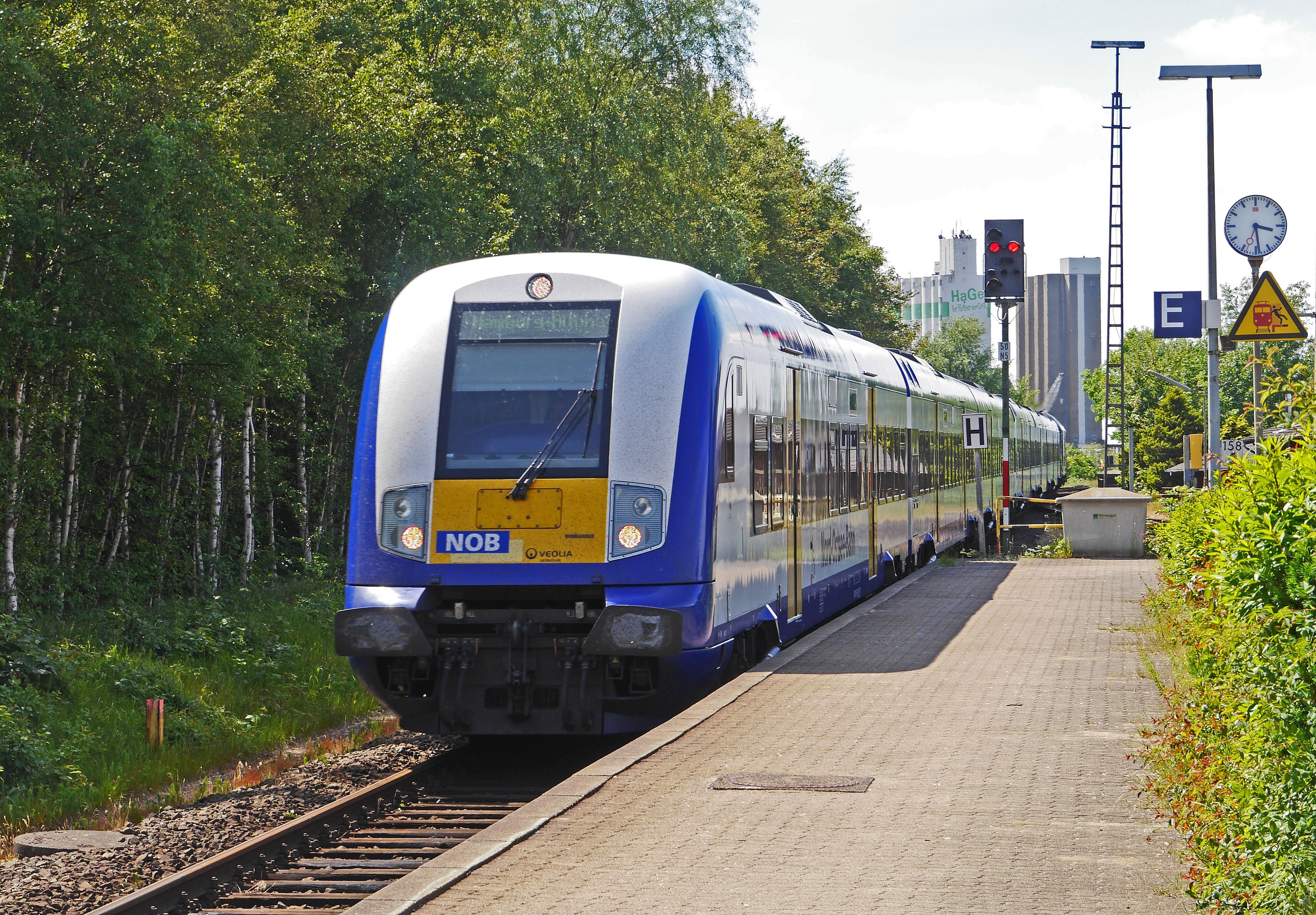 husum hbf, regional traffic, architecture, track, land vehicle, mode of transportation, railroad station platform, west coast, no people, platform, passenger train, HD Wallpaper