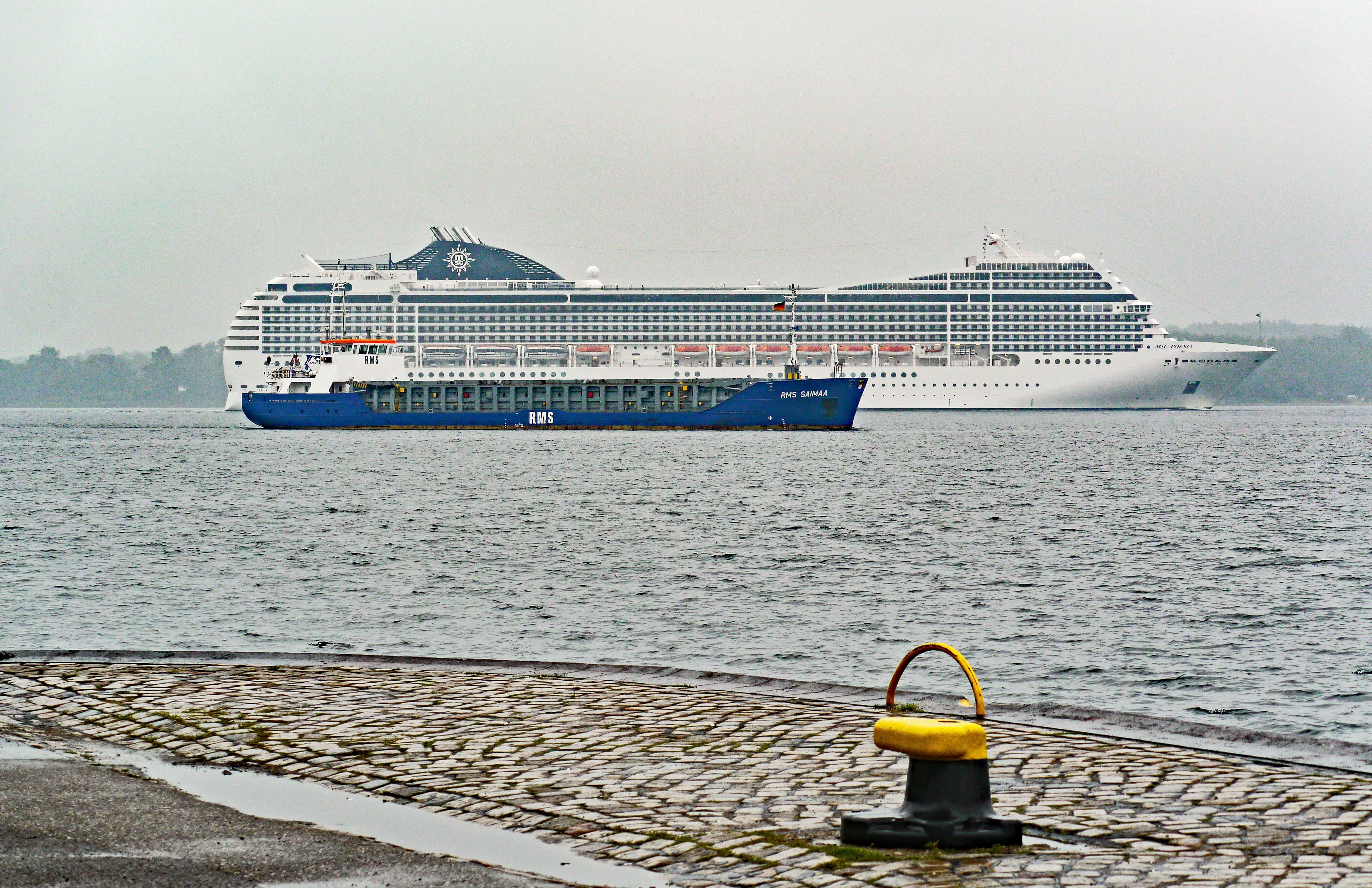 day, shipping, travel, nature, luxury, no people, kiel-holtenau, motion, kiel bay, fixed, size comparison, cruise ship, entrance to the nord-ostsee-kanal, HD Wallpaper