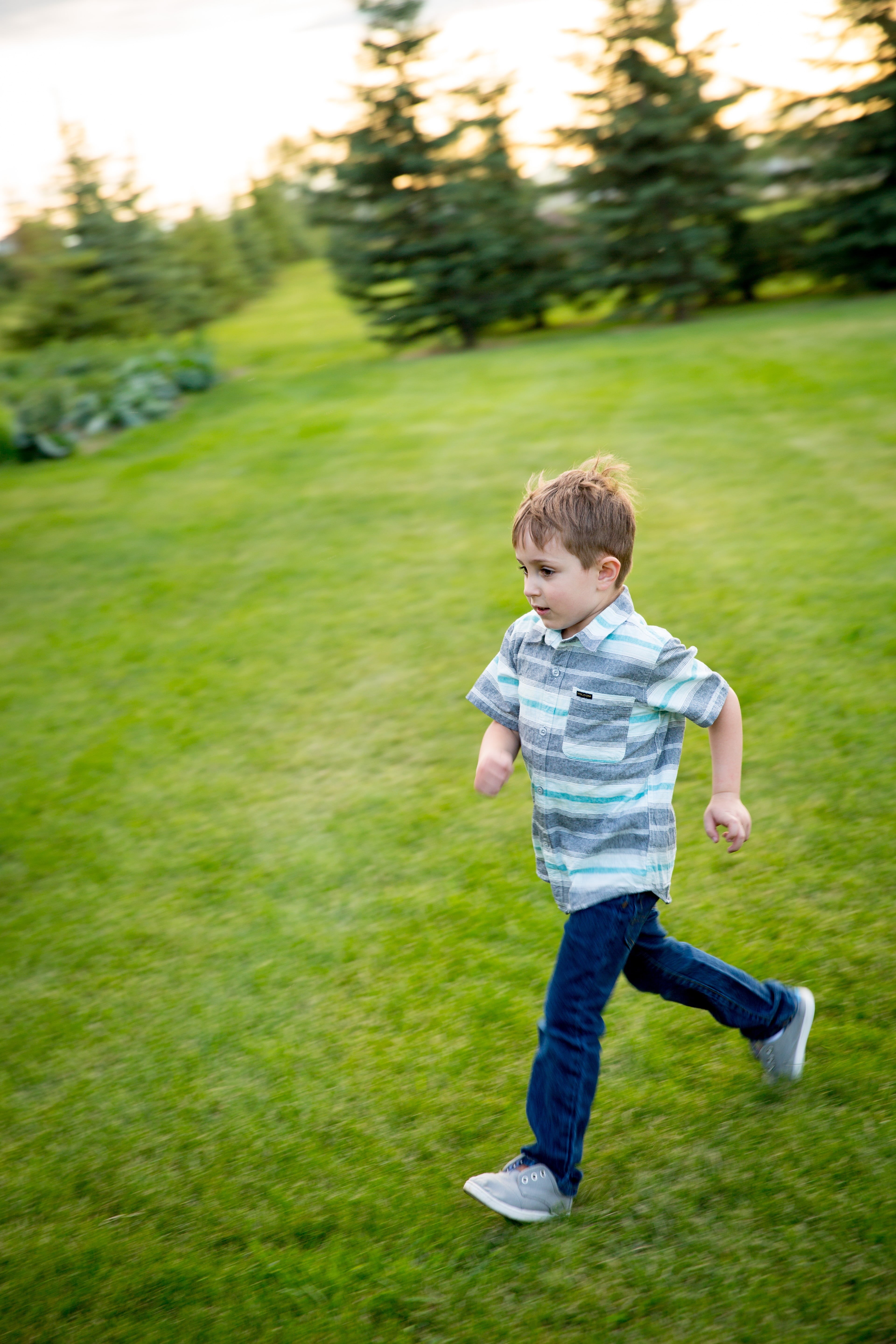 park - Man Made Space, child, outdoors, lawn, boys, playful, leisure activity, plant, happiness, one Person, running, green color, grass, men, casual clothing, Phone HD Wallpaper