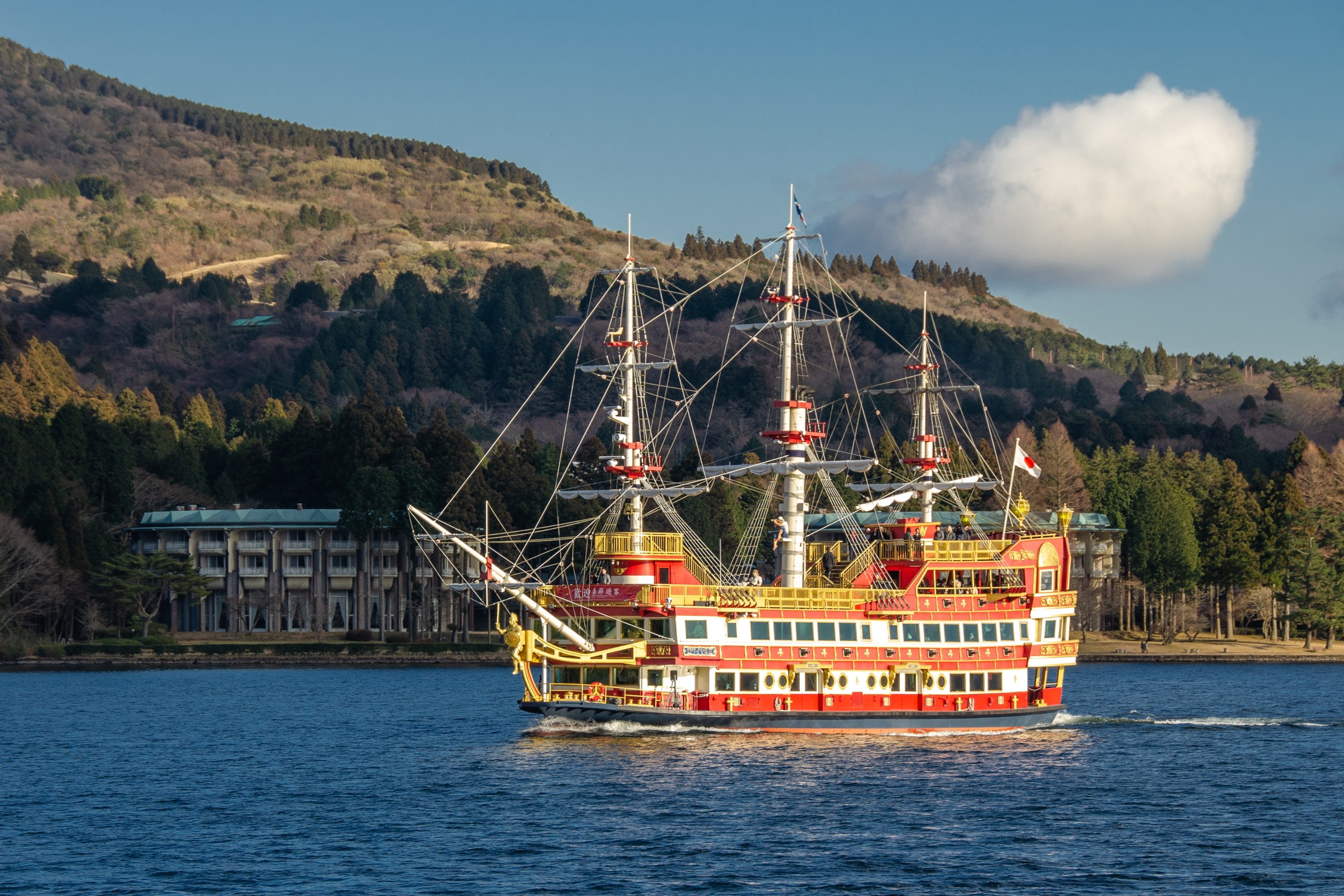 passenger craft, tree, lake, mountain, no people, outdoors, japan, nautical vessel, travel, waterfront, sea, water, pirate ship, 2K, sailboat, transport, HD Wallpaper