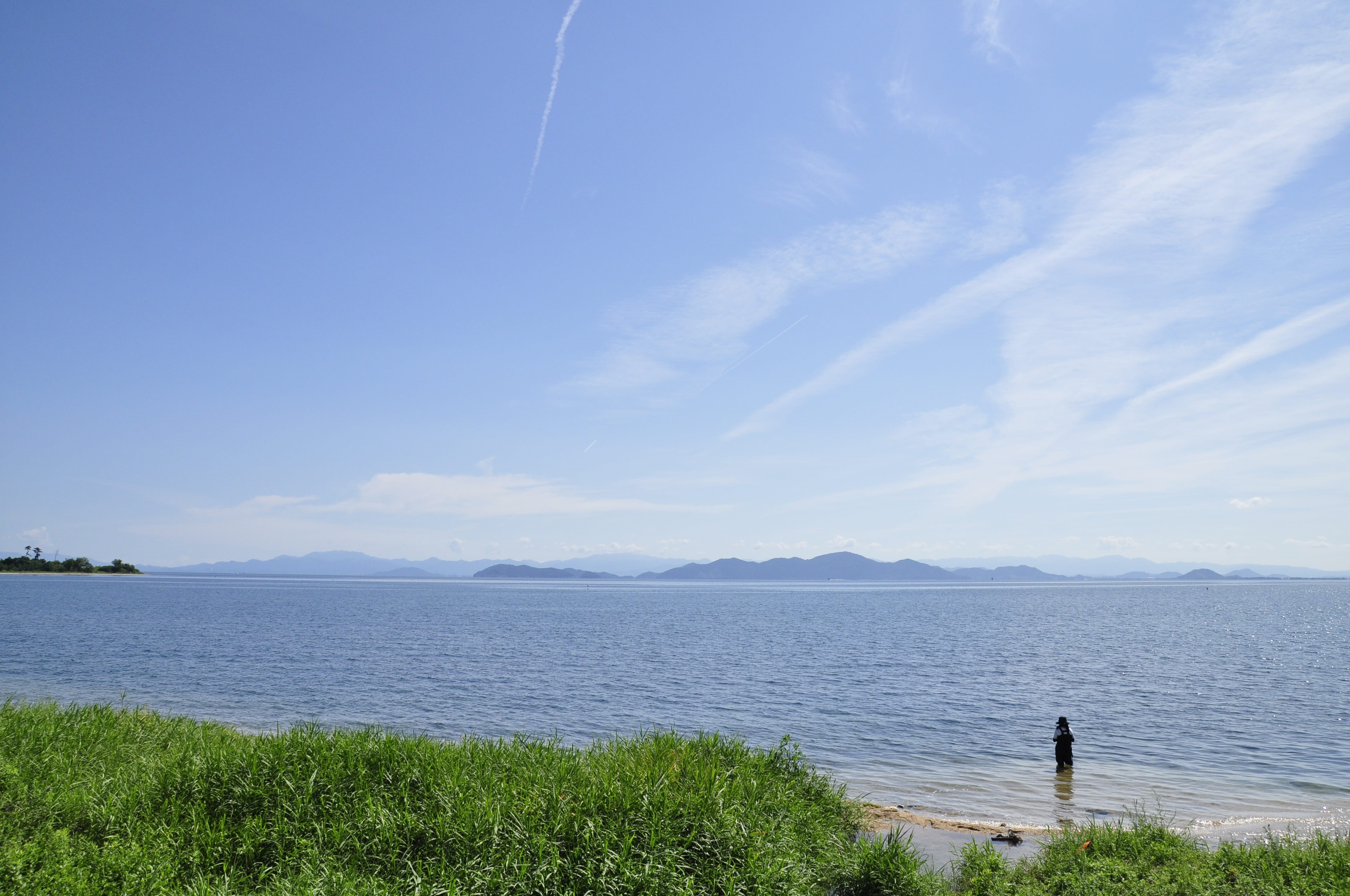 Station, biwa, cloud - sky, beach, Lake, plant, scenics - nature, non-urban scene, Lake Biwa, grass, lake biwa in shiga station, one person, leisure activity, HD Wallpaper