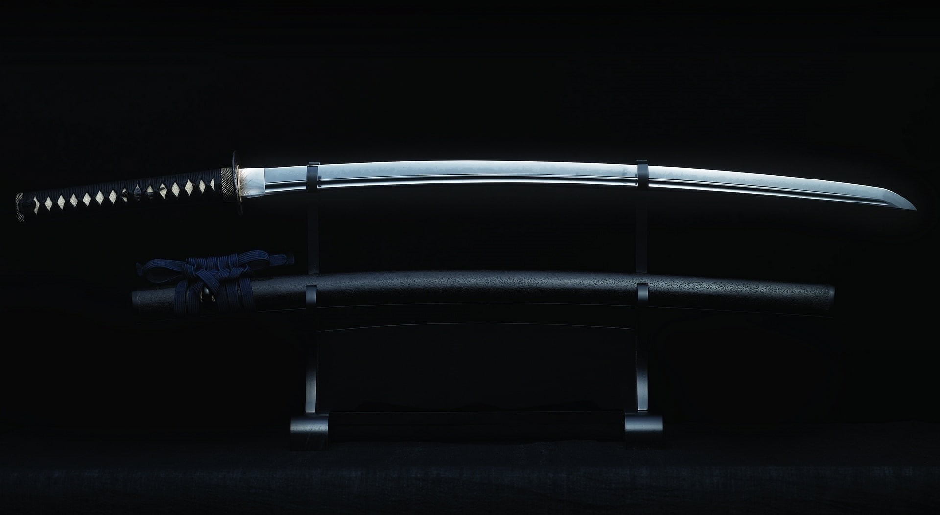 1080P, studio shot, clean, sheath, indoors, black, Artistic, Japan, symmetry, 3D, copy space, weapon, paracord, arts culture and entertainment, metal, HD Wallpaper