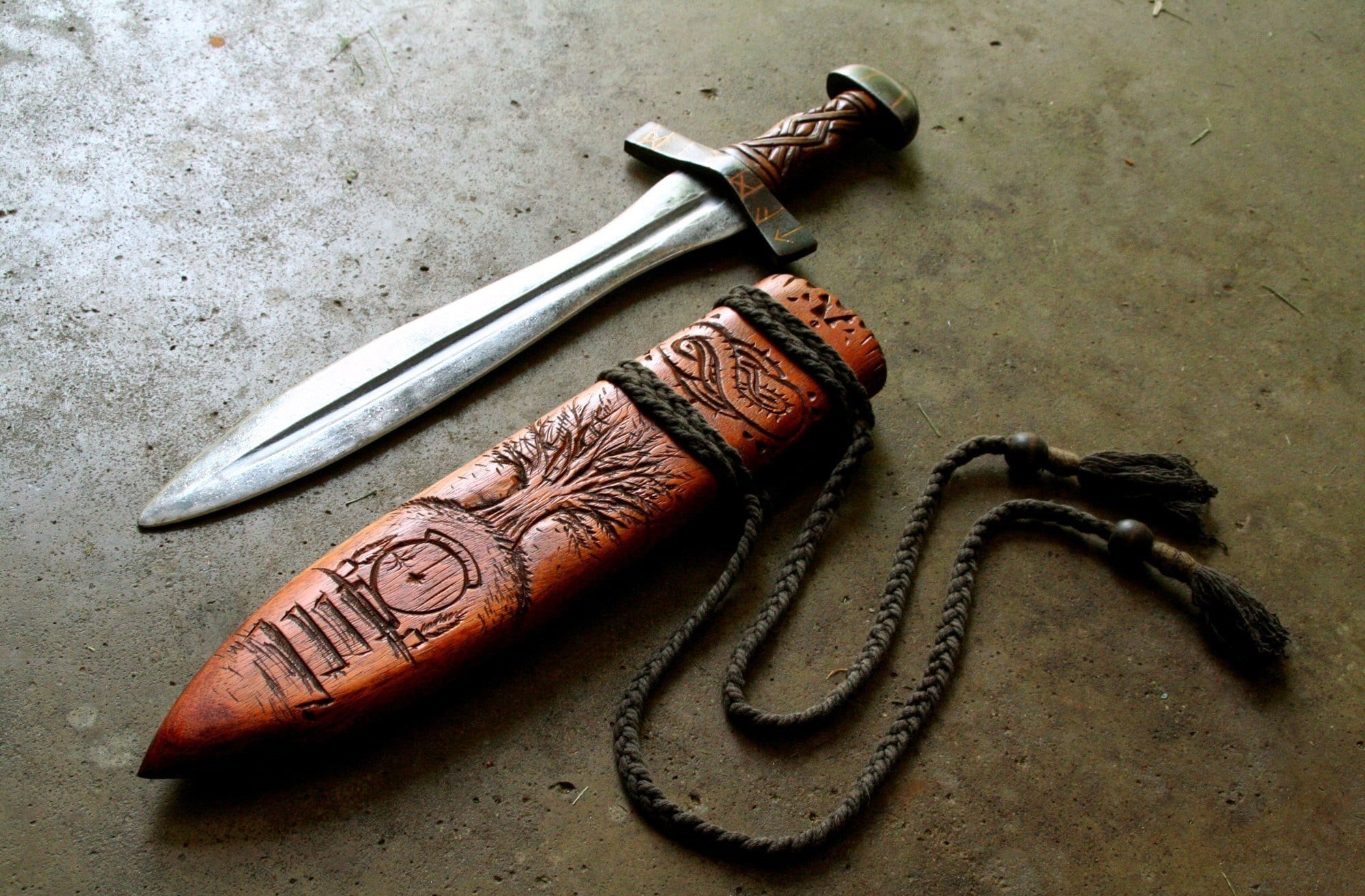 steel, antique, tree, table, old, knife, no People, creativity, runes, leather, old-fashioned, indoors, backgrounds, sign, weapon, metal, history, still life, HD Wallpaper