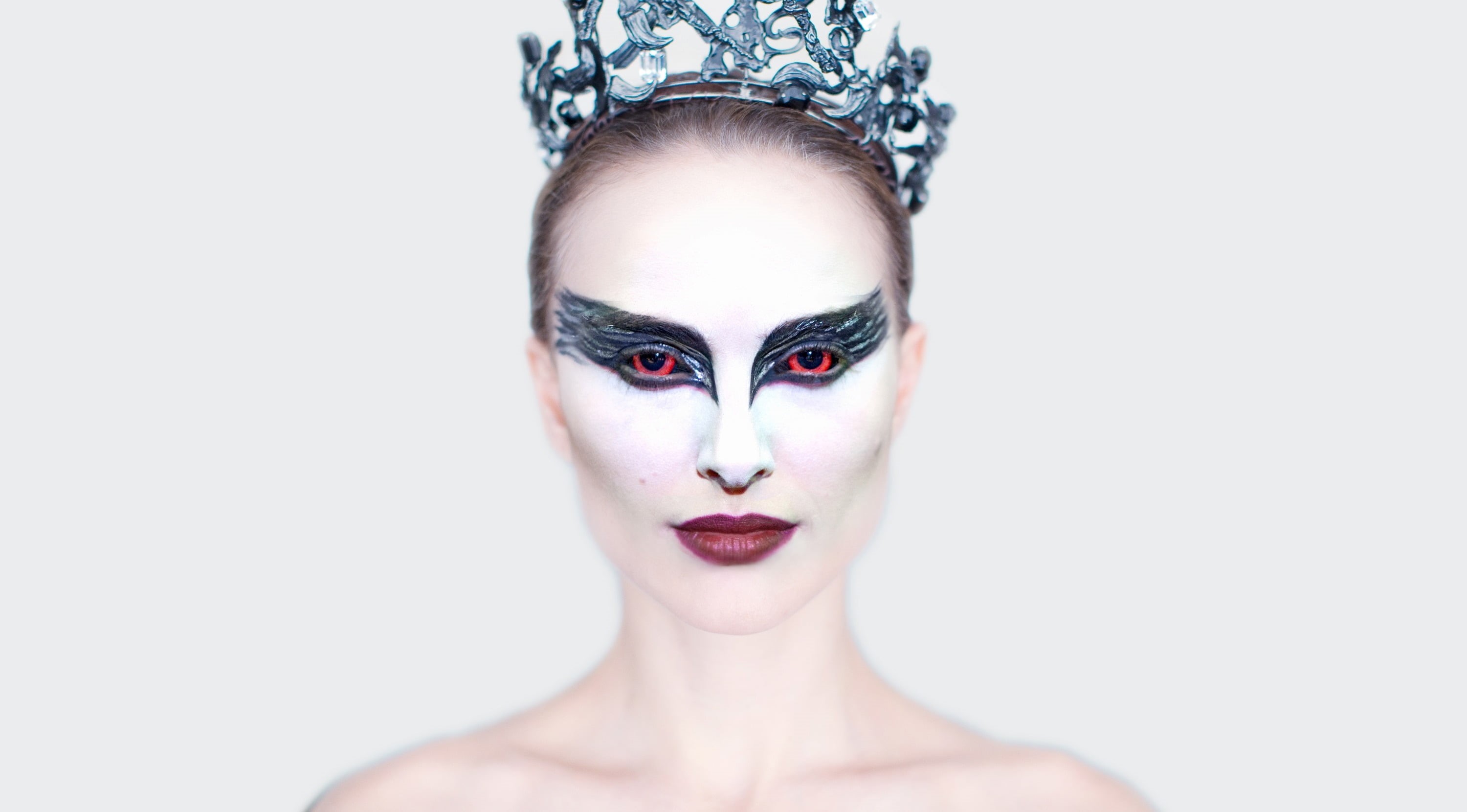 glamour, tiara, women, black Swan, black, one person, s, beautiful people, make-up, 2K, the film, human face, beautiful woman, headshot, indoors, lipstick, HD Wallpaper