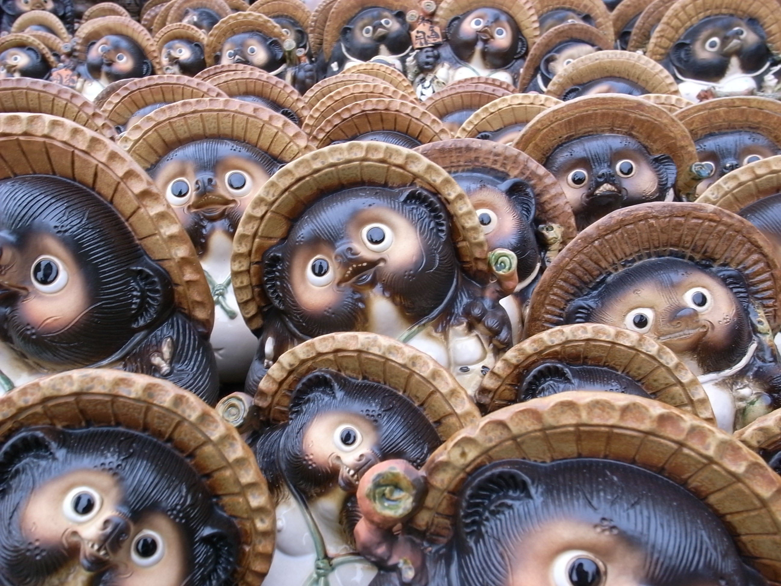 representation, shigaraki ware, abundance, choice, animal representation, large group of objects, close-up, 2K, shiga, retail display, sale, market, arrangement, HD Wallpaper