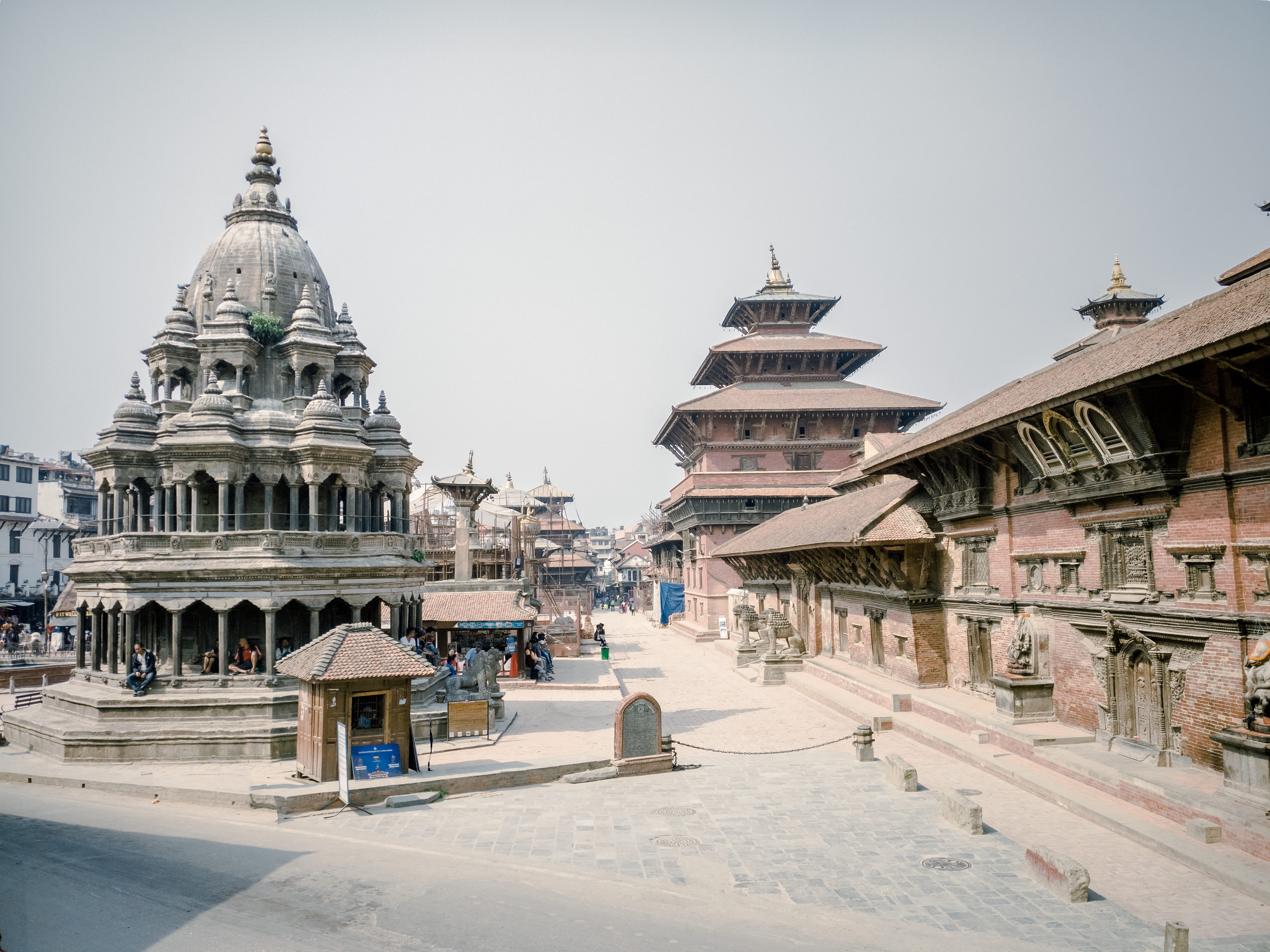 nature, old, religion, temple, tourism, buildings, sky, patan durbar square, urban, 4K, day, travel destinations, tower, concrete, brown, dome, castle, HD Wallpaper