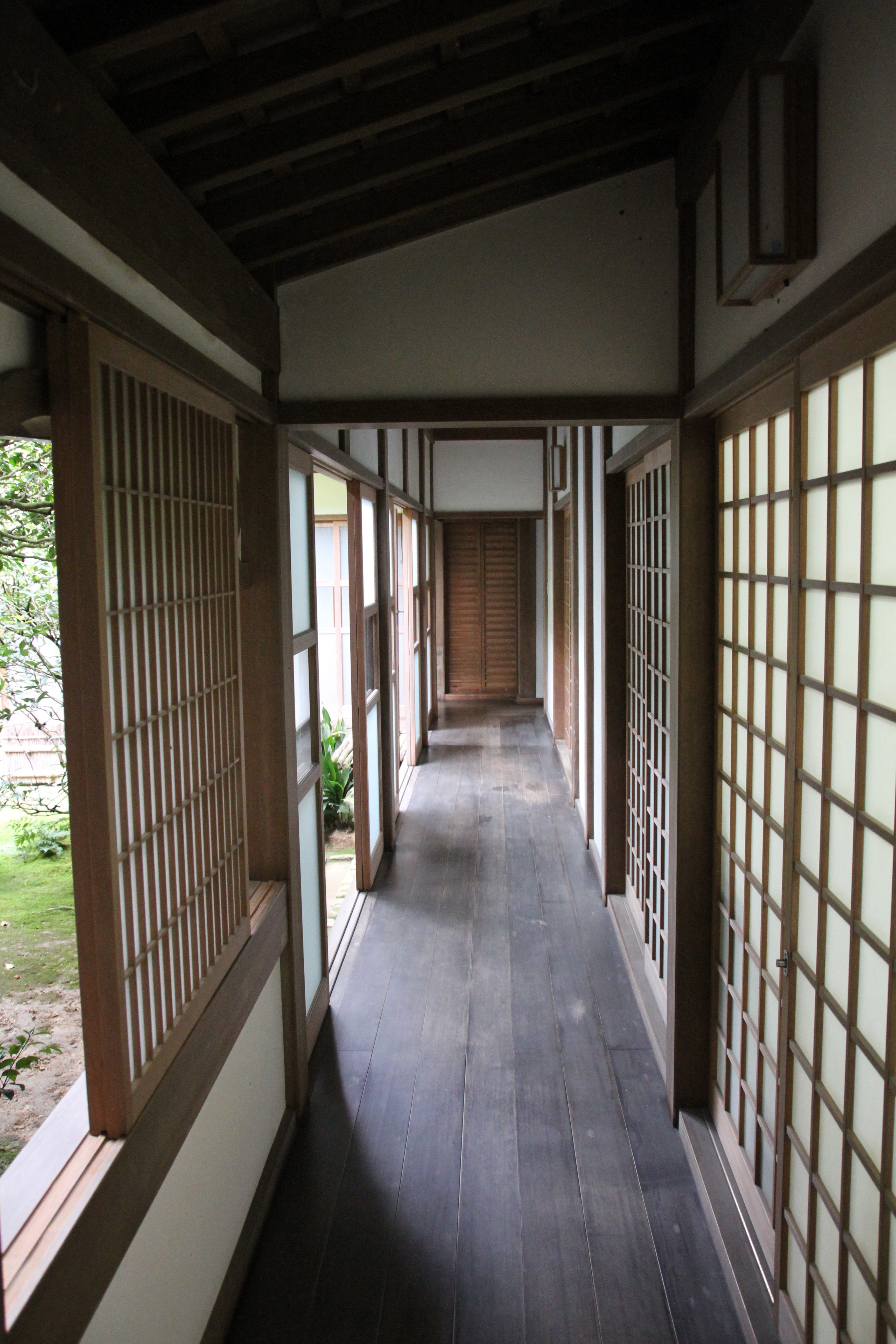 window, sunlight, japanese, arcade, built structure, style, ceiling, door, colonnade, entrance, flooring, architecture, corridor, nature, interior, direction, Phone HD Wallpaper