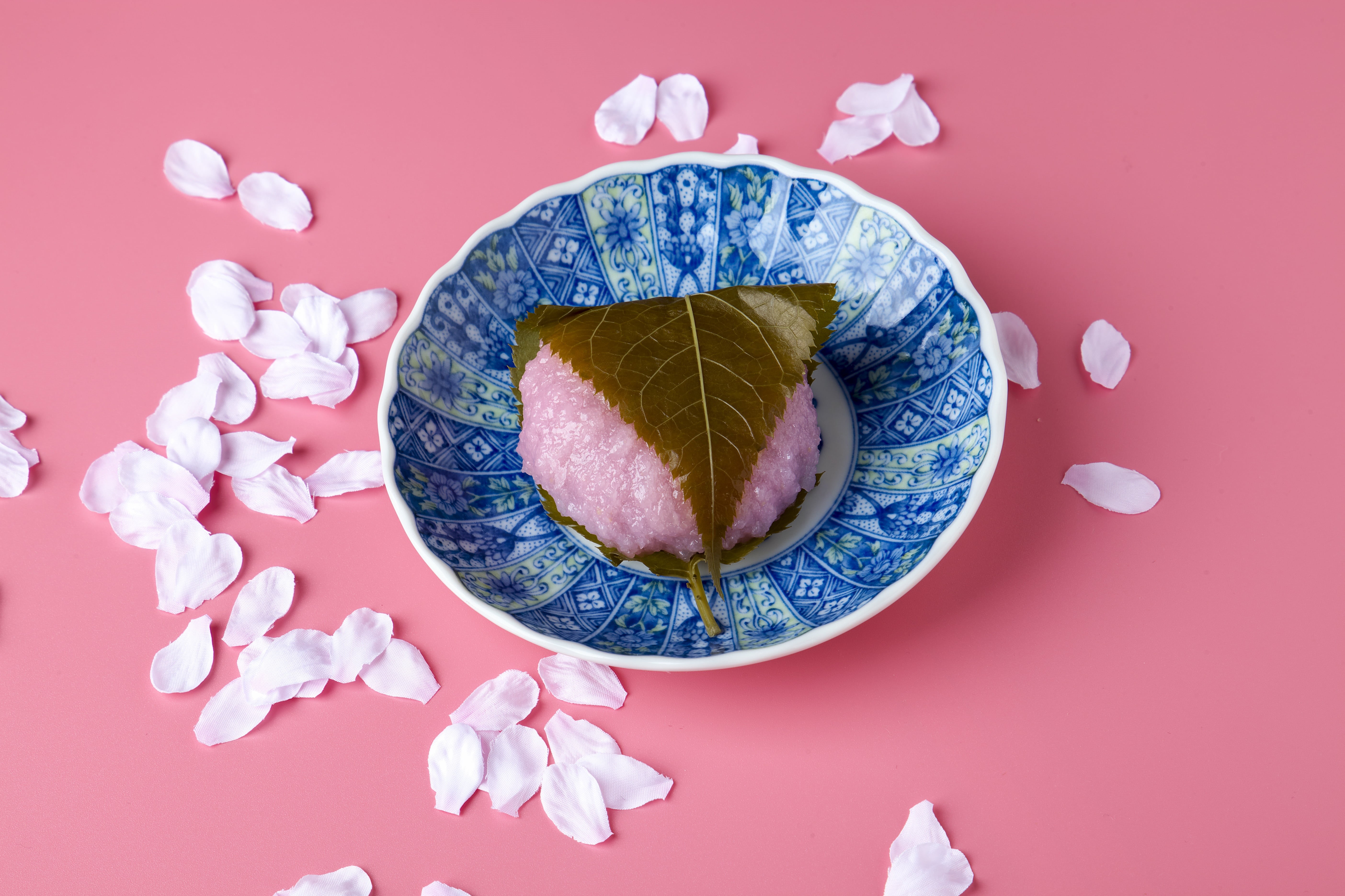 close-up, large group of objects, sakuramochi, plate, food and drink, cherry tree rice cake, high angle view, k, no people, 5K, pink, sweet food, studio shot, HD Wallpaper