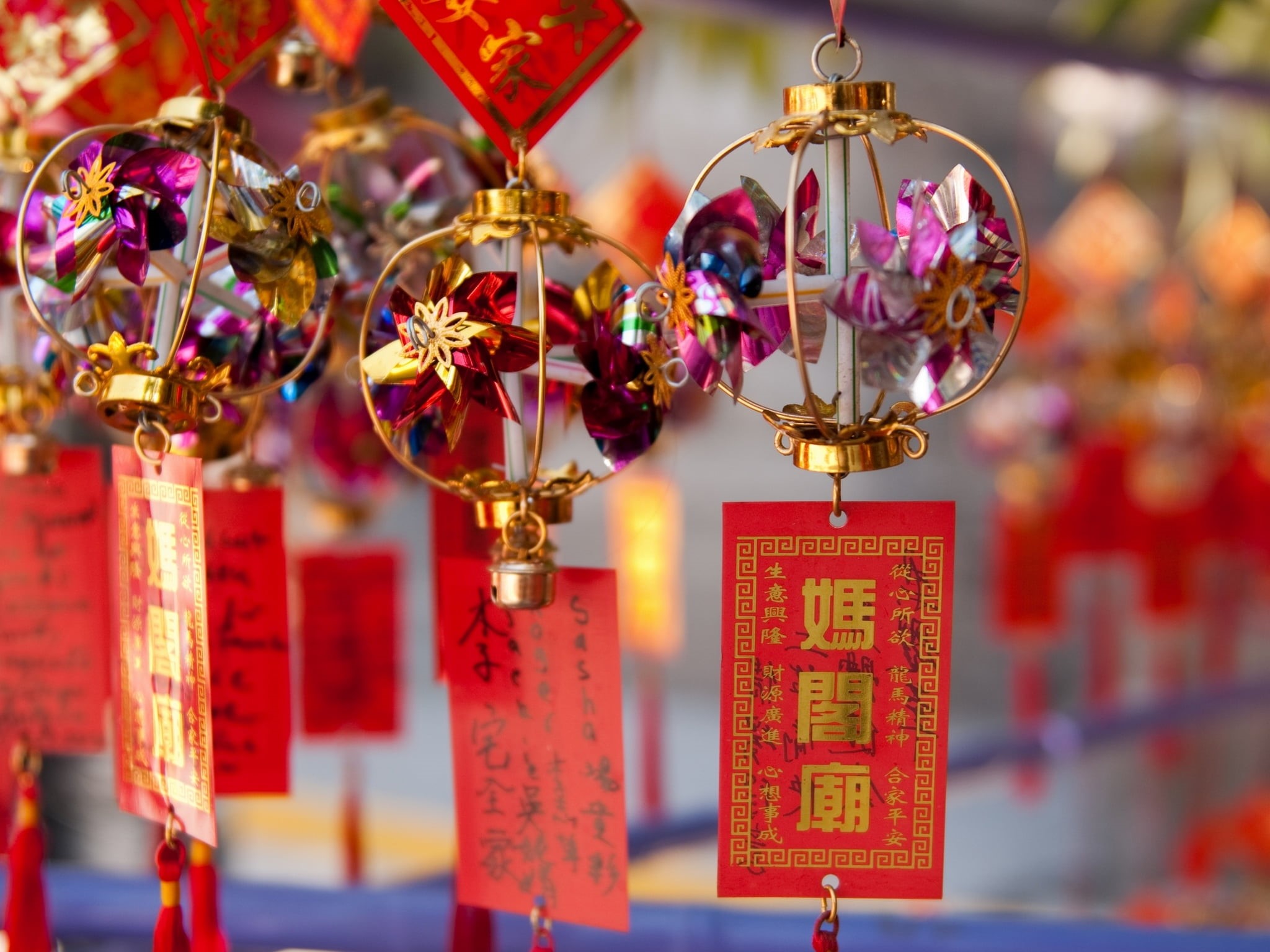 ornate, china - East Asia, red, chinese, chinese New Year, brass, holiday, backgrounds, wind, no people, christmas Ornament, script, event, festival, 1080P, HD Wallpaper
