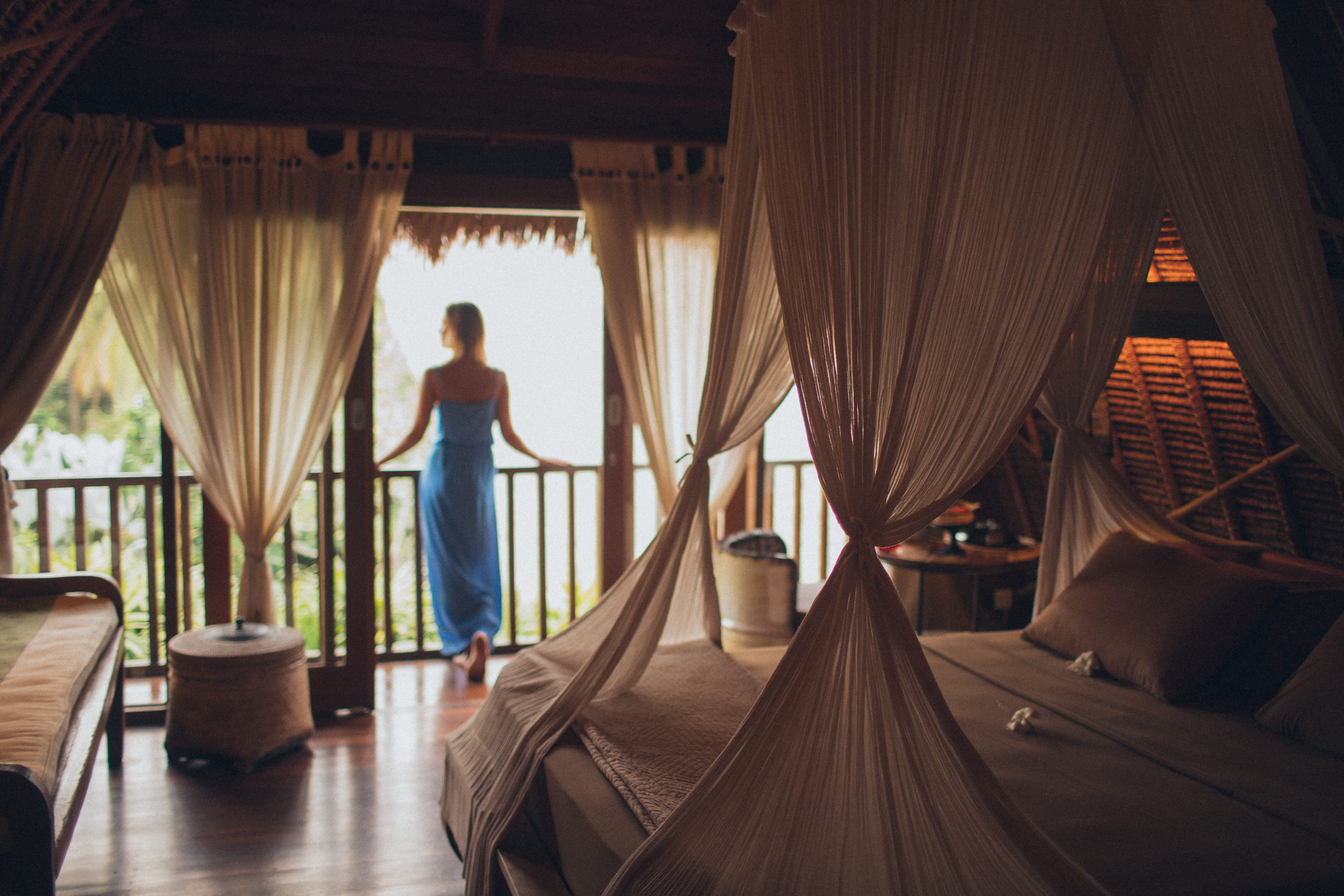 seat, luxury hotel, curtains, travel destinations, adult, hotel, relaxation, travel, full length, brown, women, family, standing, design, luxury, tourist resort, HD Wallpaper