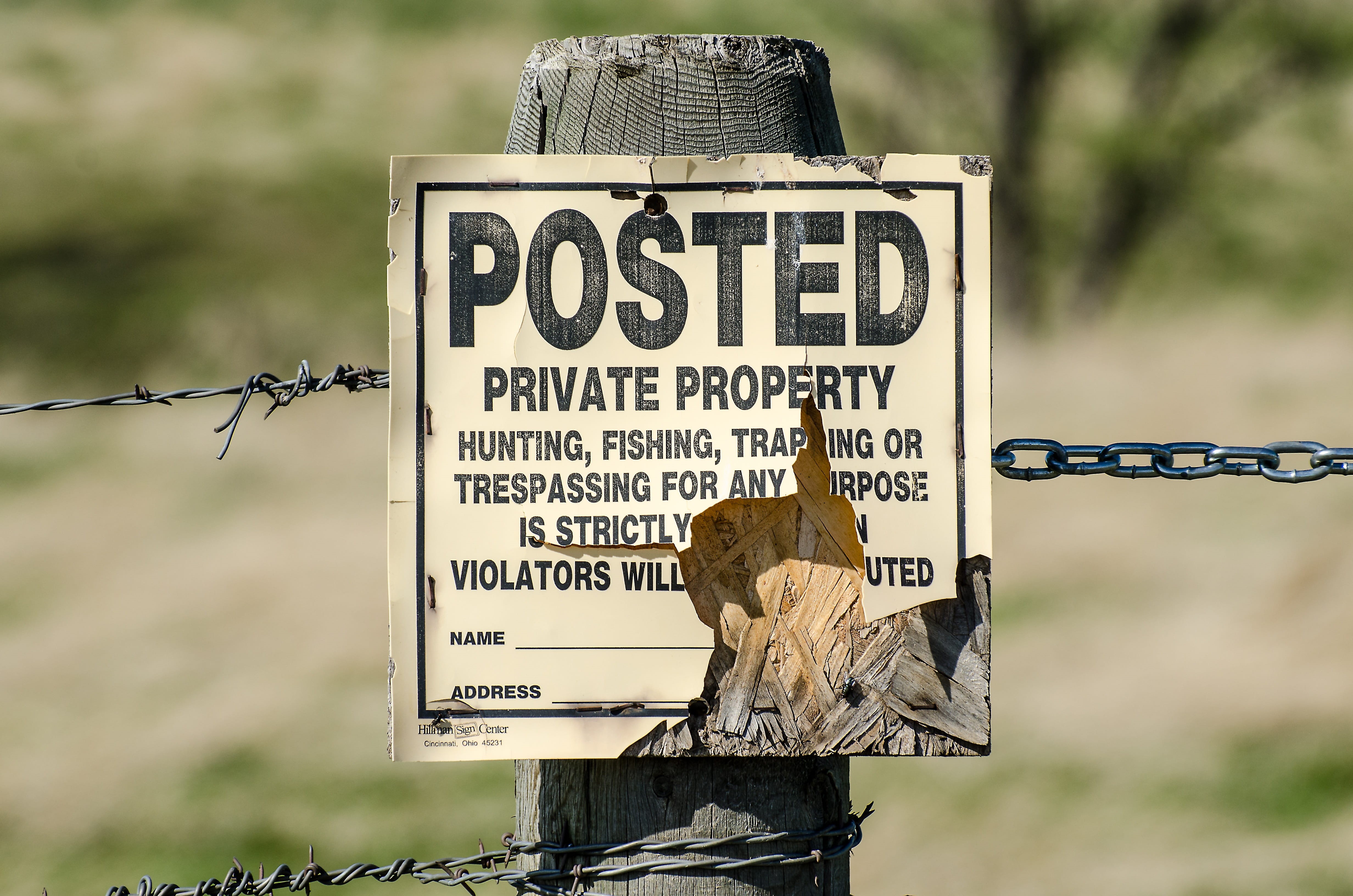 sign, fence, property, trespassing, western script, no fishing, communication, private property sign, rustic, no people, symbol, day, metal, keep out, posted, HD Wallpaper