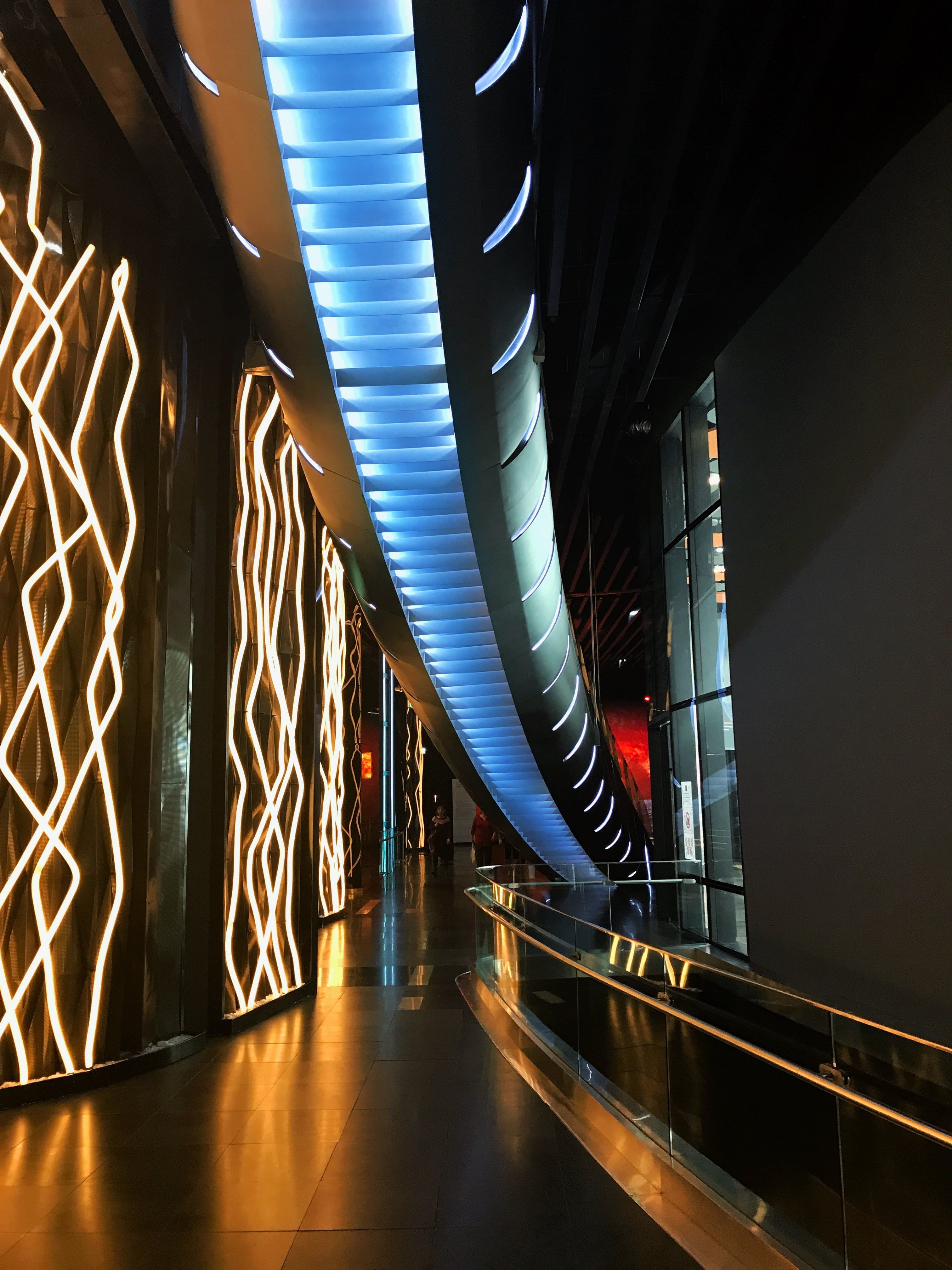 empty, transportation, prospekt mangilik yel., public transportation, 4K, corridor, illuminated, the way forward, architectural column, modern, nur-sultan, Phone HD Wallpaper