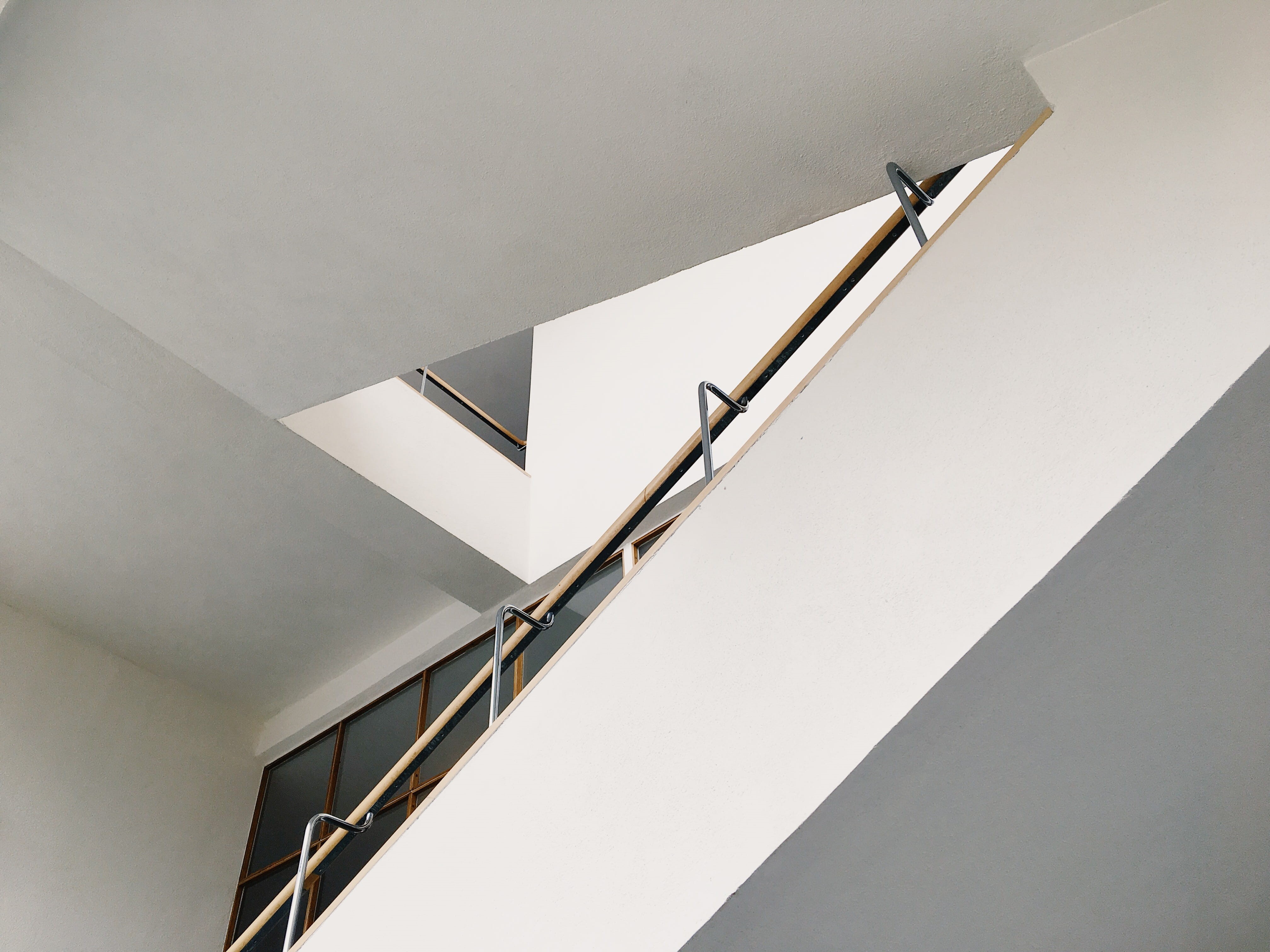 staircase, building, steps and staircases, wall - building feature, aalto, minimalist, window, ceiling, banister, skylight, outdoors, railing, office, architecture, HD Wallpaper