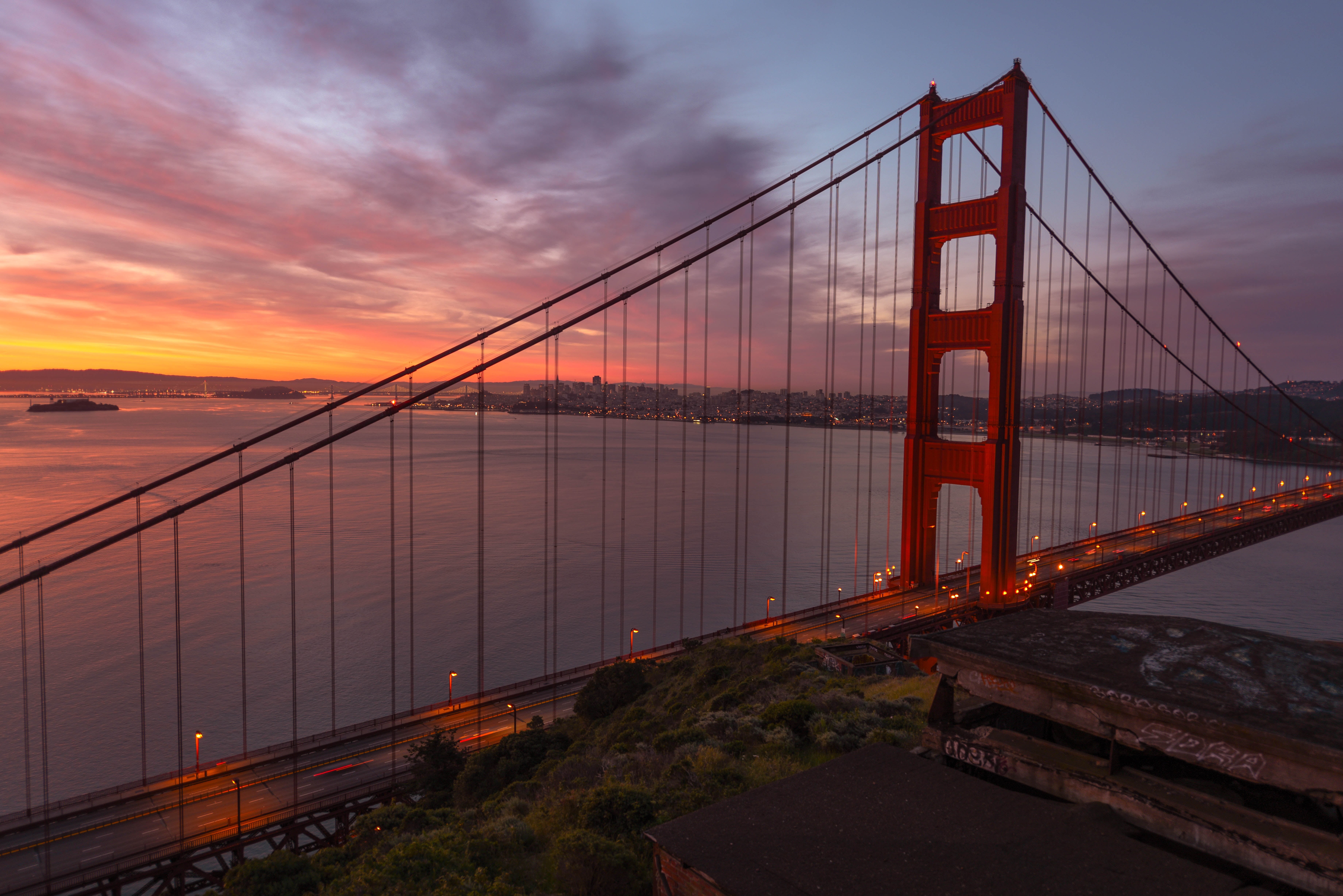 famous Place, san Francisco County, california, bay Of Water, sky, golden Gate Bridge, uSA, red, suspension Bridge, architecture, sea, 5K, bridge, bridge - Man Made Structure, HD Wallpaper