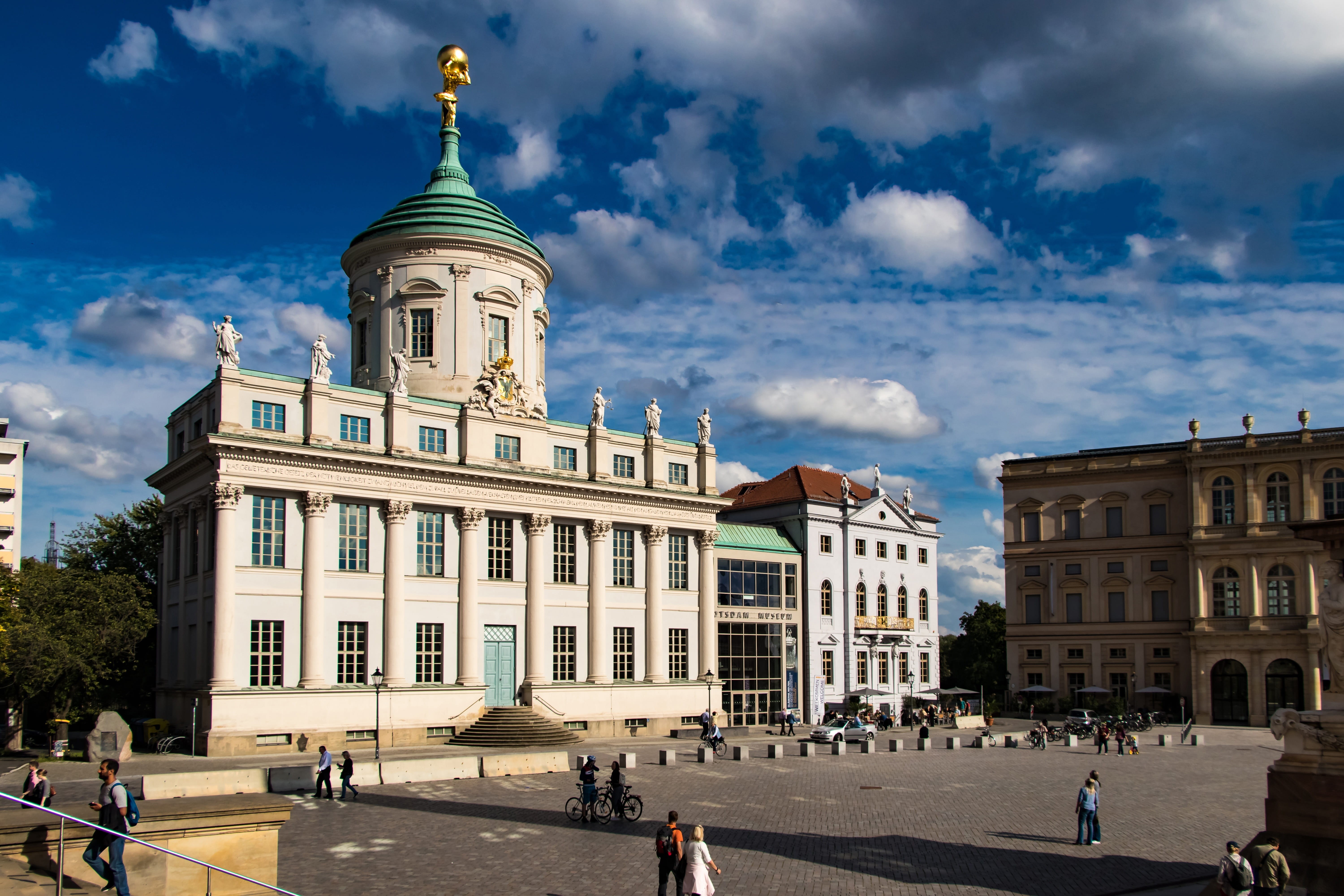 group of people, the past, travel, sky, women, brandenburg, architecture, government, history, cloud - sky, architectural column, imposing, city, building exterior, HD Wallpaper