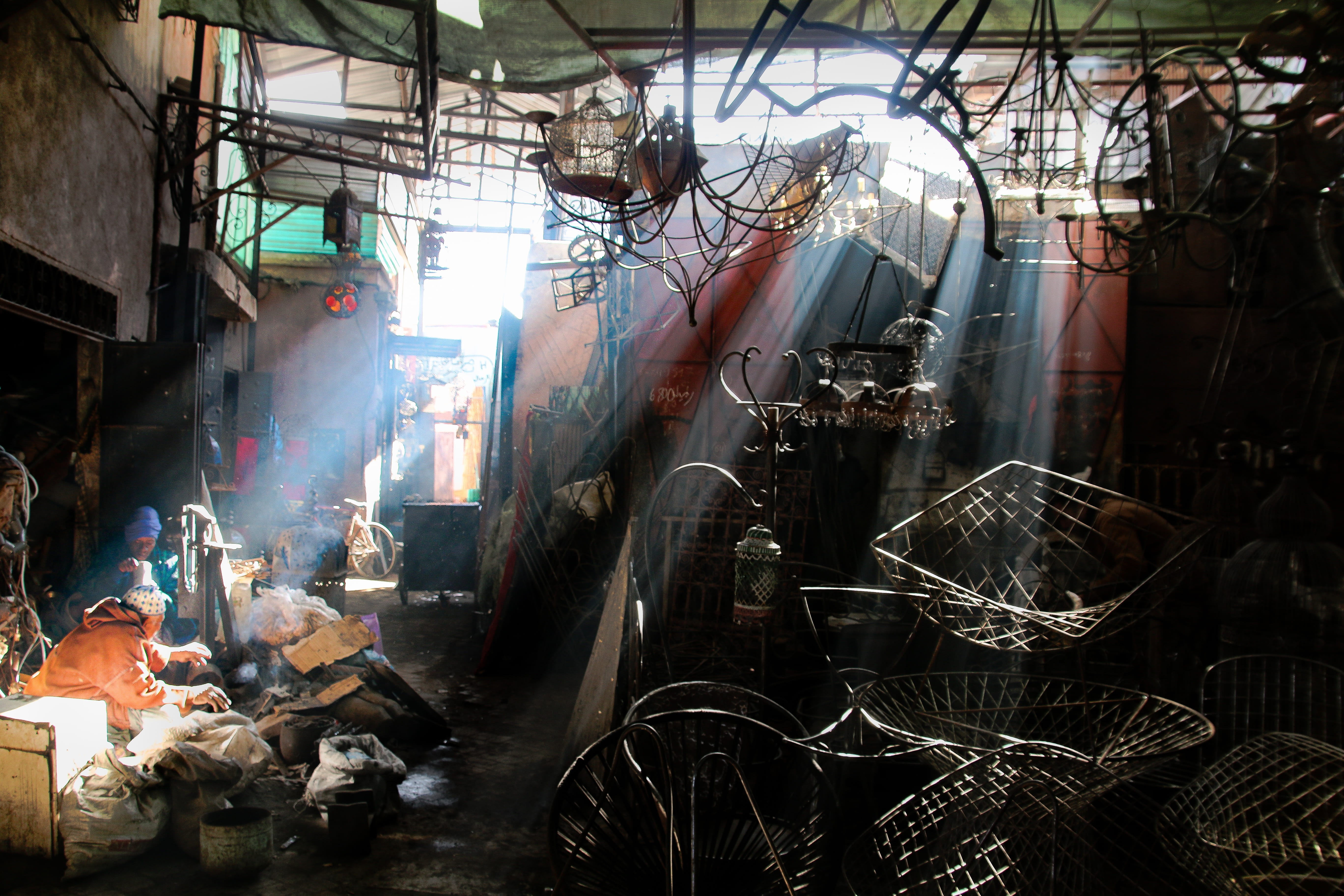 town, building, large group of objects, people, alloy wheel, 5K, industry, no people, urban, decline, metropolis, wire, alley, city, abandoned, slum, machine, HD Wallpaper
