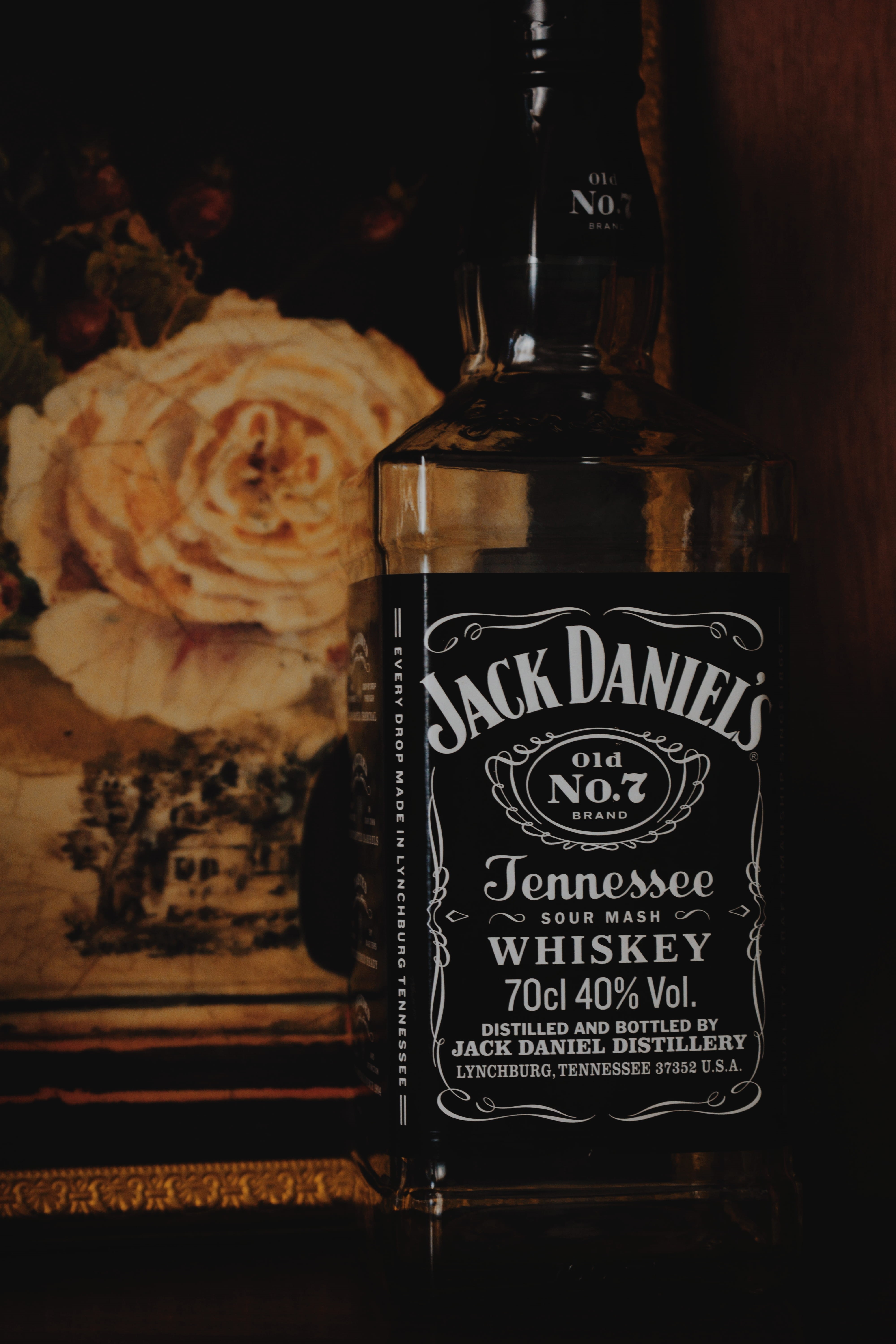 wood - material, absinthe, cream, refreshment, daniels, communication, whiskey, beer, table, indoors, western script, message, jar, snack, jack, bottle, Phone HD Wallpaper