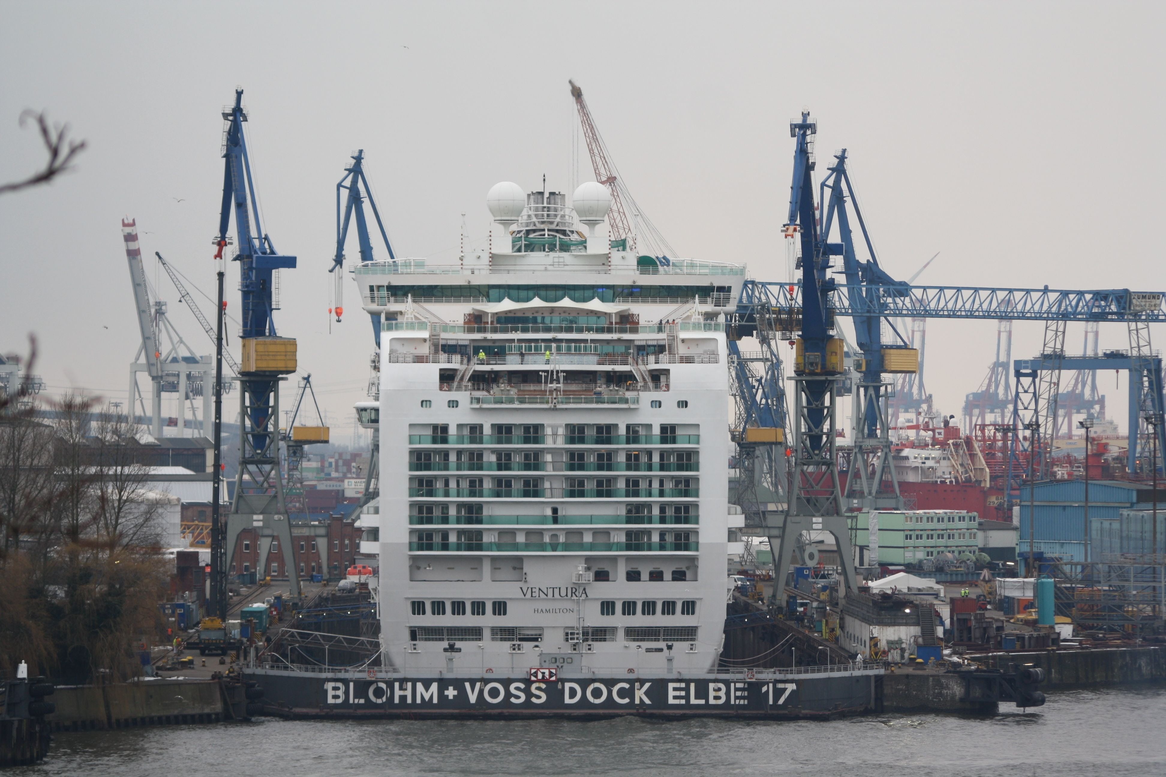 transportation, pier, nautical vessel, 4K, mode of transportation, hotel hafen hamburg, crane - construction machinery, port of hamburg, harbour cruise, HD Wallpaper