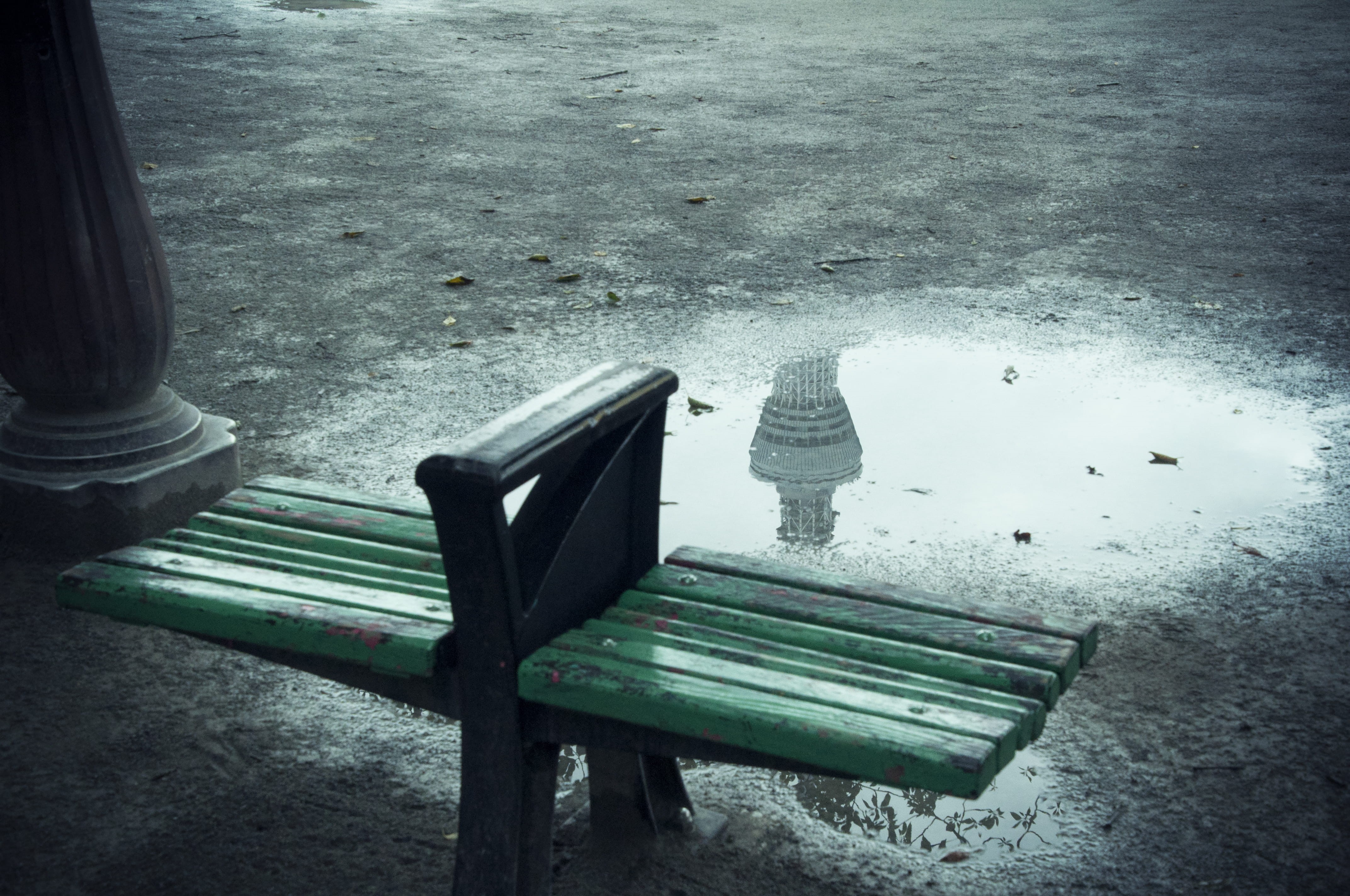 outdoor, rain, reflection, seat, bench, no people, ocean, absence, sumida park, rainy, dark, 4K, puddle, winter, tower, taitō, sea, wood - material, relaxation, HD Wallpaper