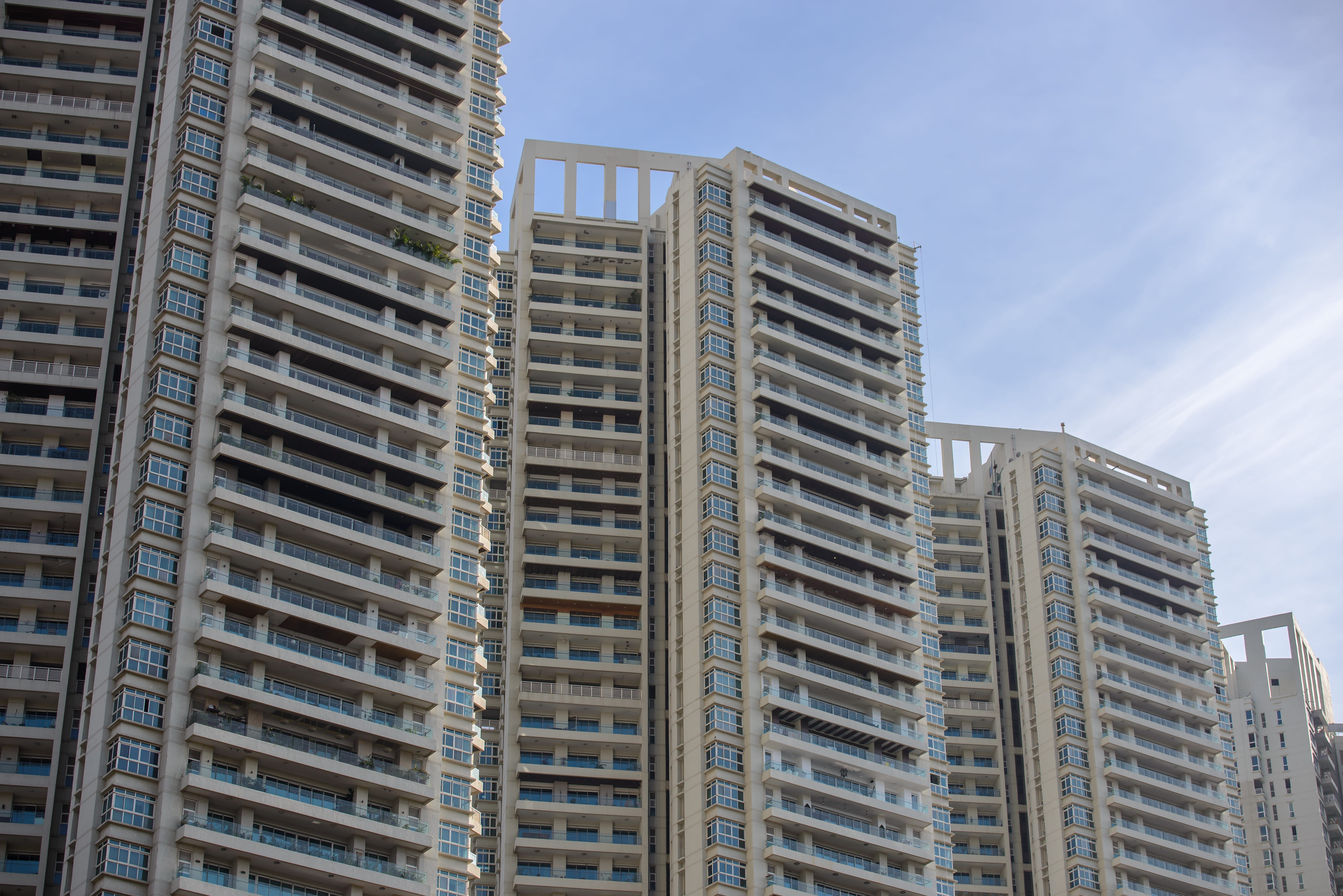 day, modern, building exterior, india, city, nature, low angle view, tall - high, office, apartment, no people, office building exterior, outdoors, sunlight, HD Wallpaper
