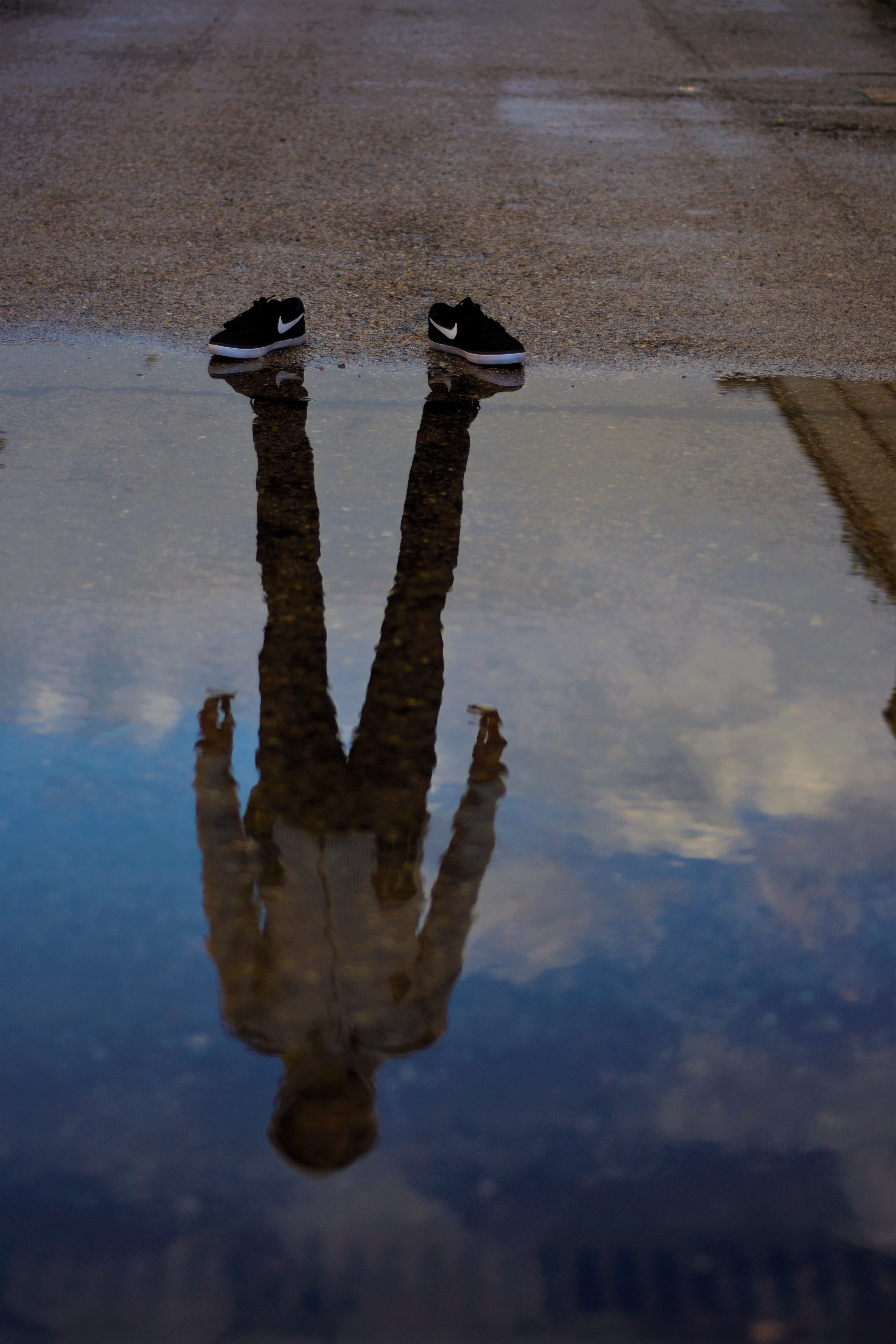 colores, cold, edit, 5K, high angle view, sky, no people, symmetry, tall, dusk, misterio, reflect, cielo, outdoors, standing water, nubes, rain, lake, Phone HD Wallpaper