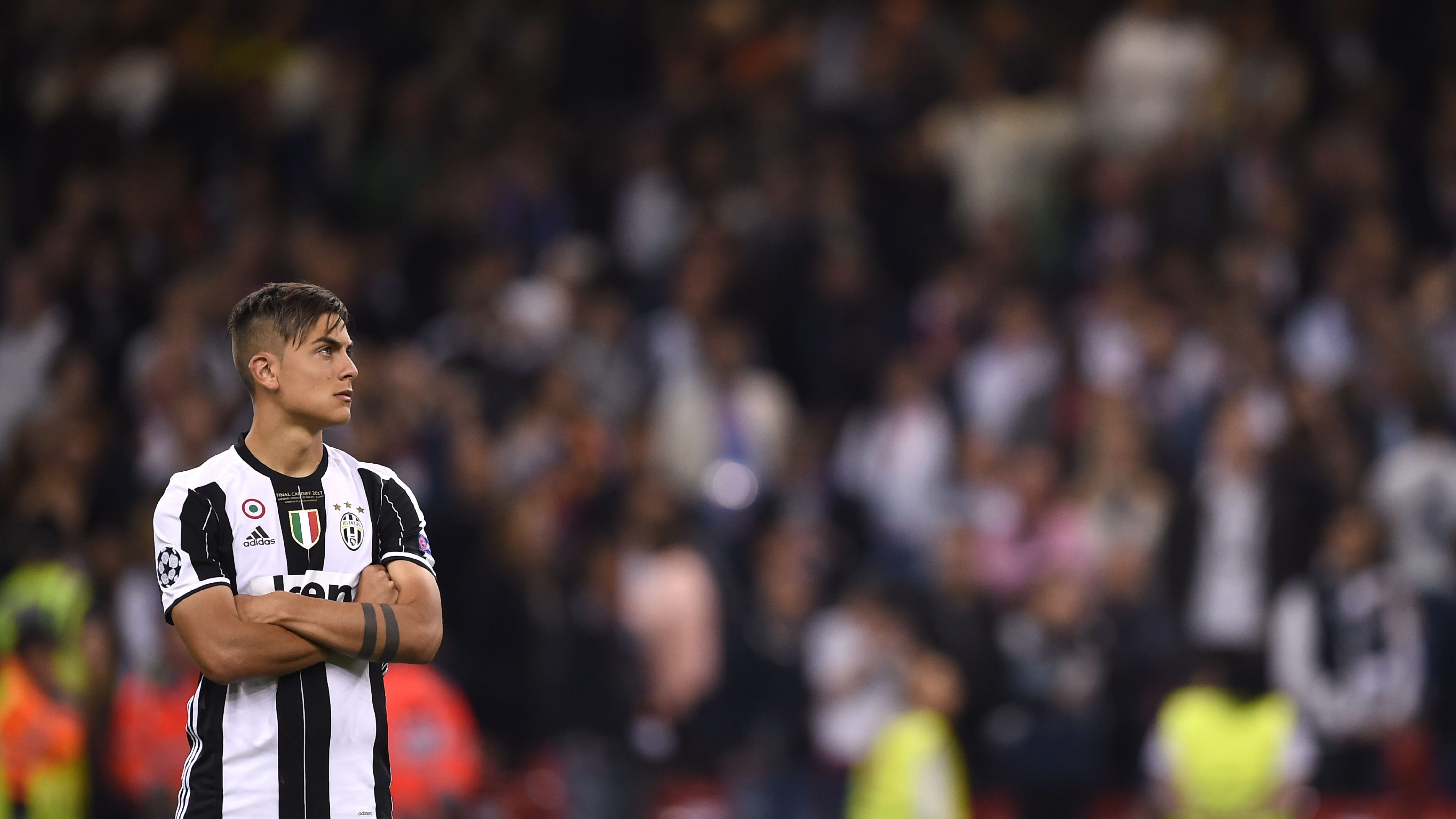 team sport, day, UEFA, athlete, education, crowd, spectator, soccer, Juventus, focus on foreground, childhood, males, sport, standing, 4K, child, contemplation, HD Wallpaper