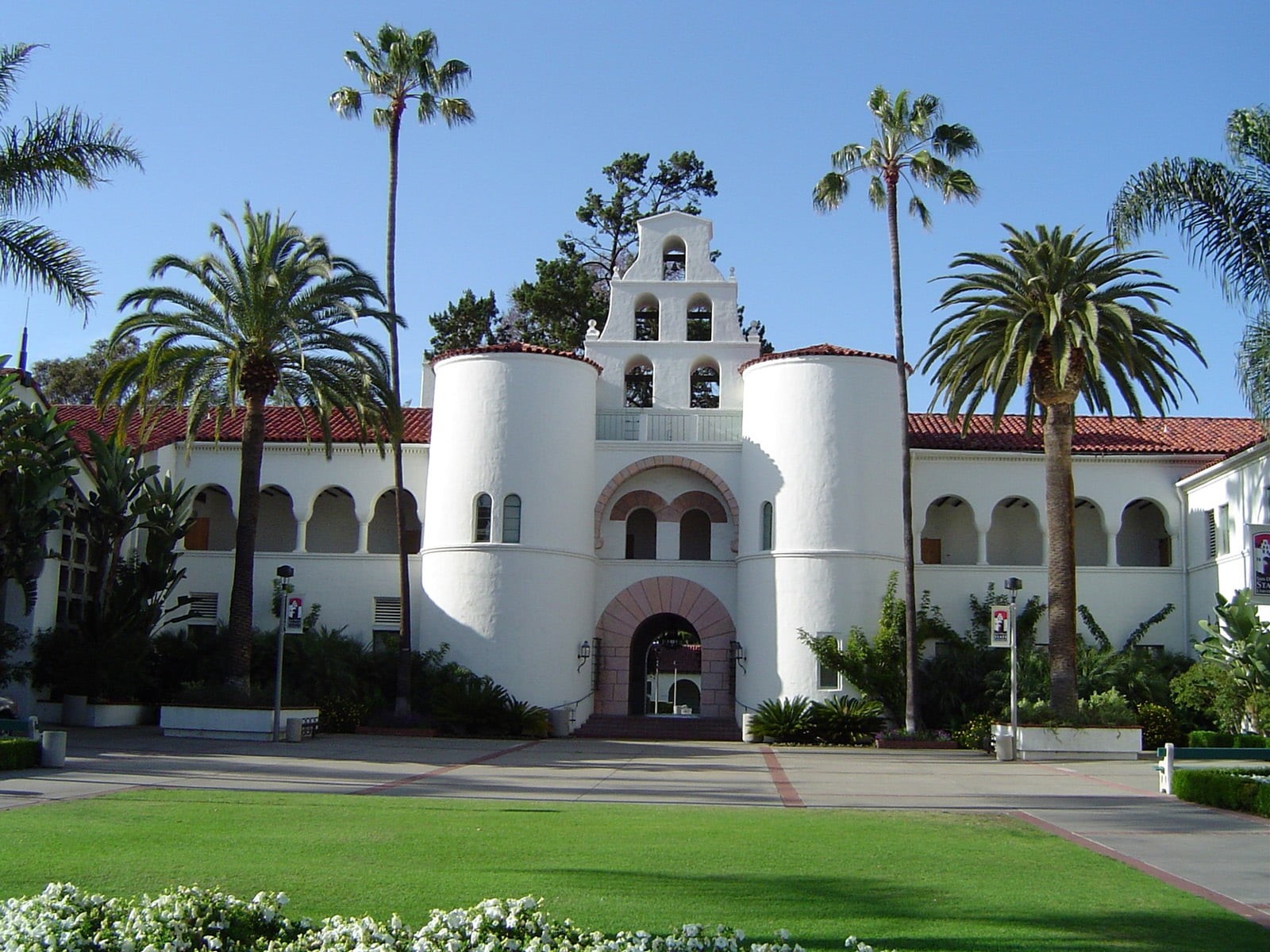 summer, campus, sky, plant, vacations, concrete, cultures, christianity, palm Tree, san - diego, architecture, tropical climate, 720P, travel Destinations, HD Wallpaper