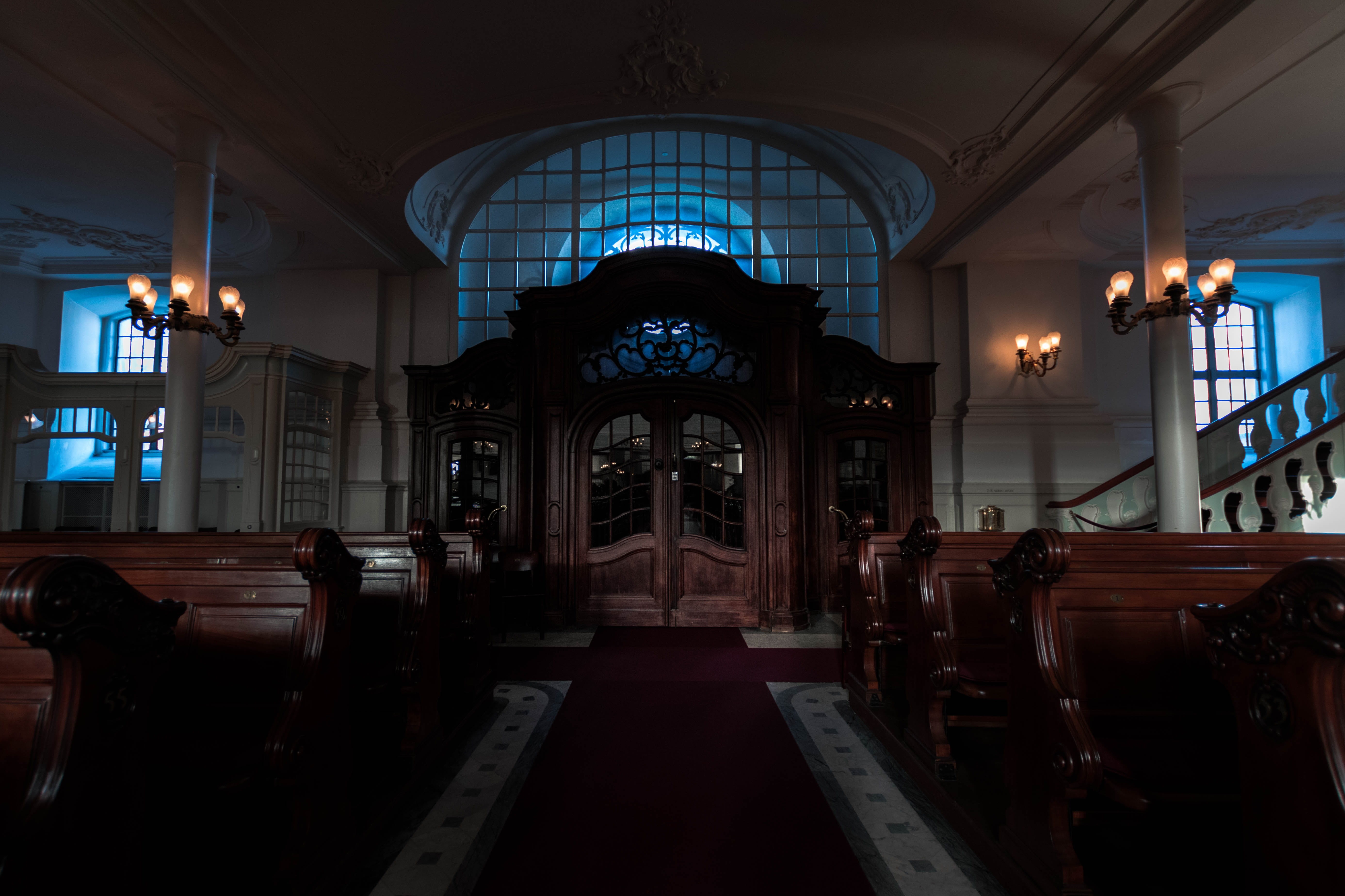 pub, 5K, glass - material, ceiling, home decor, wooden bench, room, building, confessional, cathedral, arched, spirituality, candle, place of worship, HD Wallpaper