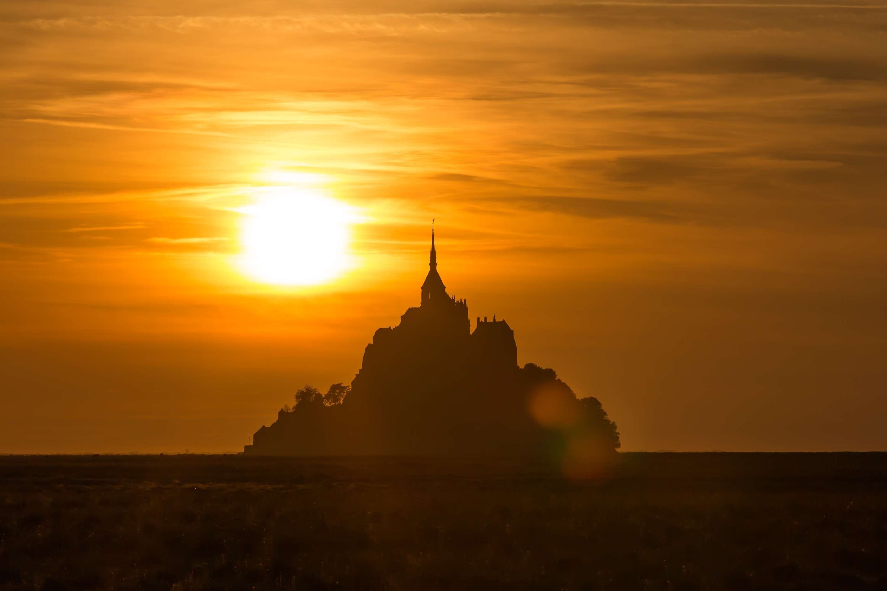 brittany, romance, no people, outdoors, mont st michel, fortress, nature, horizon, spirituality, silhouette, building, abendstimmung, normandy, history, HD Wallpaper