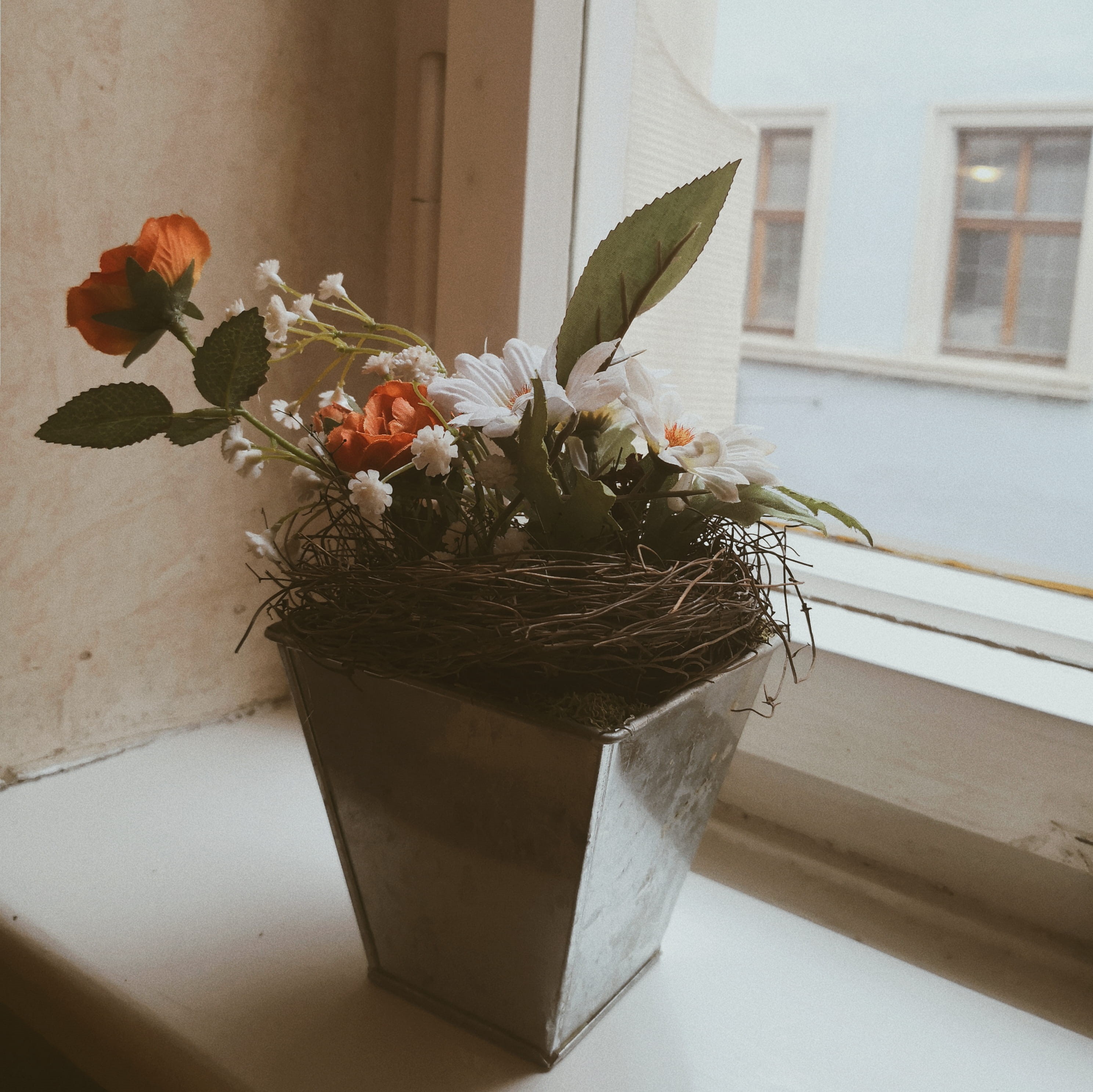 food, flower bouquet, bouquet, indoors, beauty in nature, germany, markt 3, decoration, leaf, dessert, fragility, flower head, close-up, plant, growth, HD Wallpaper