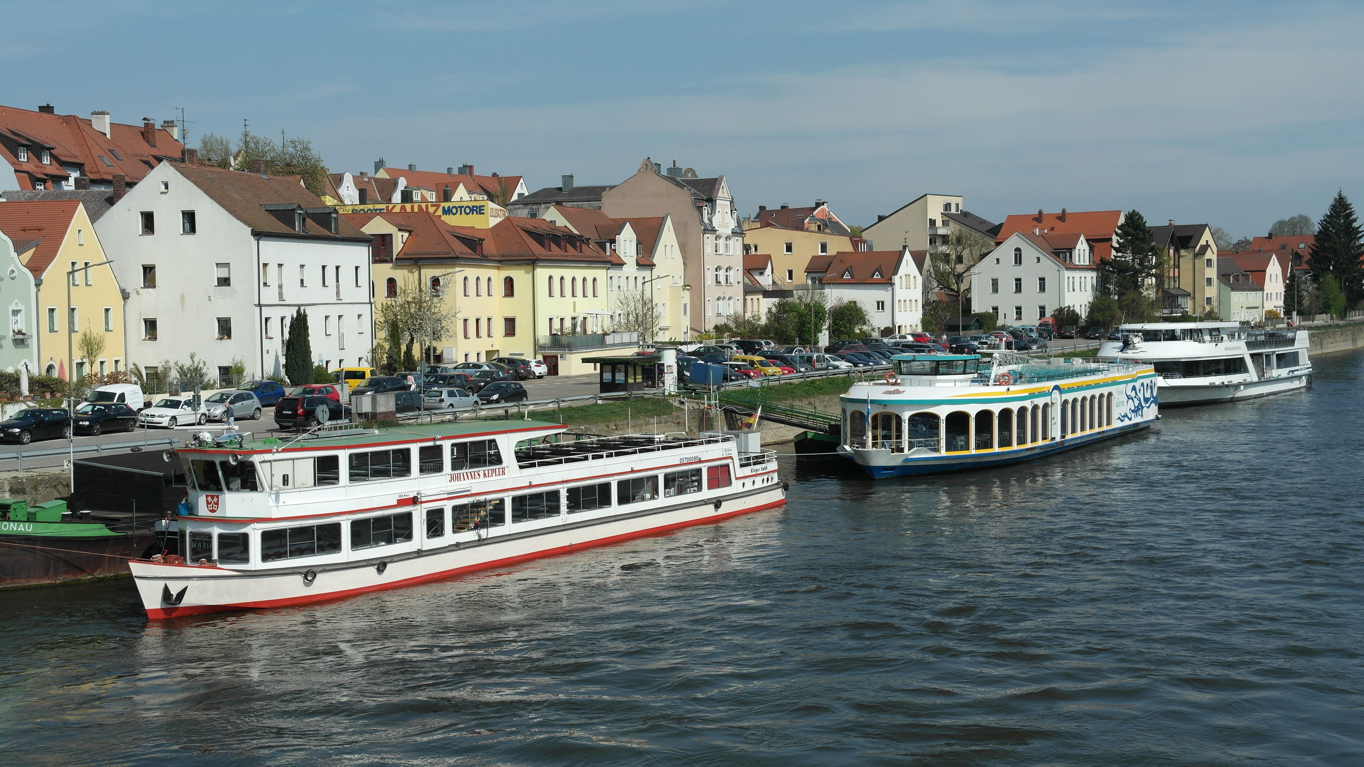 building exterior, no people, outdoors, day, blue, yacht, mode of transportation, boot, landscape, danube, built structure, nautical vessel, sky, regensburg, HD Wallpaper